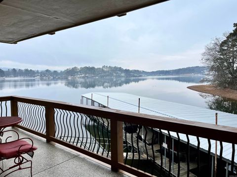 Photo of 200 Pretti Point Pt #F-2, Hot Springs, AR 71913 (MLS # 26005039)