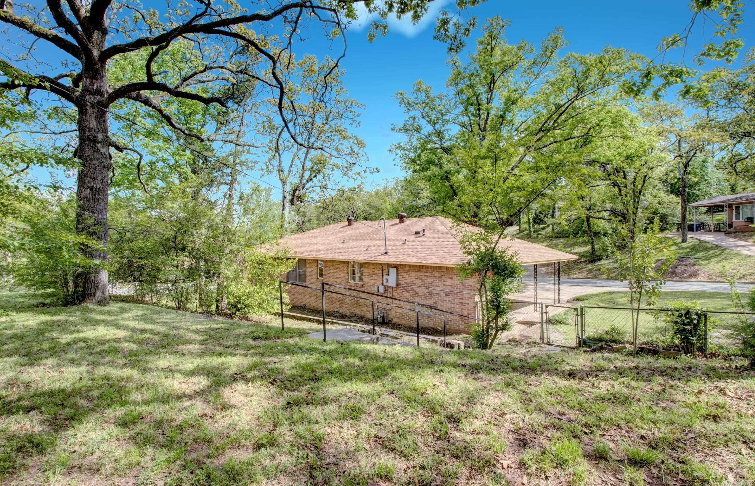 PARK HILL - Residential