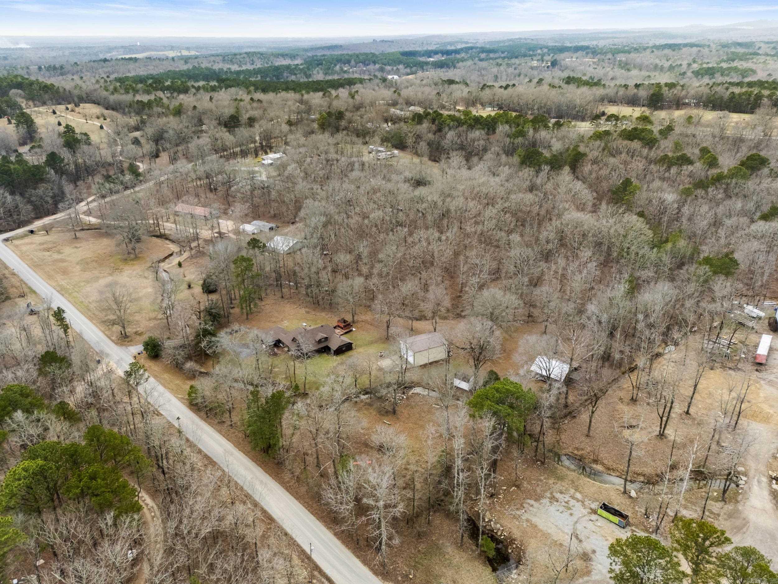 ROLLING MANOR - Residential