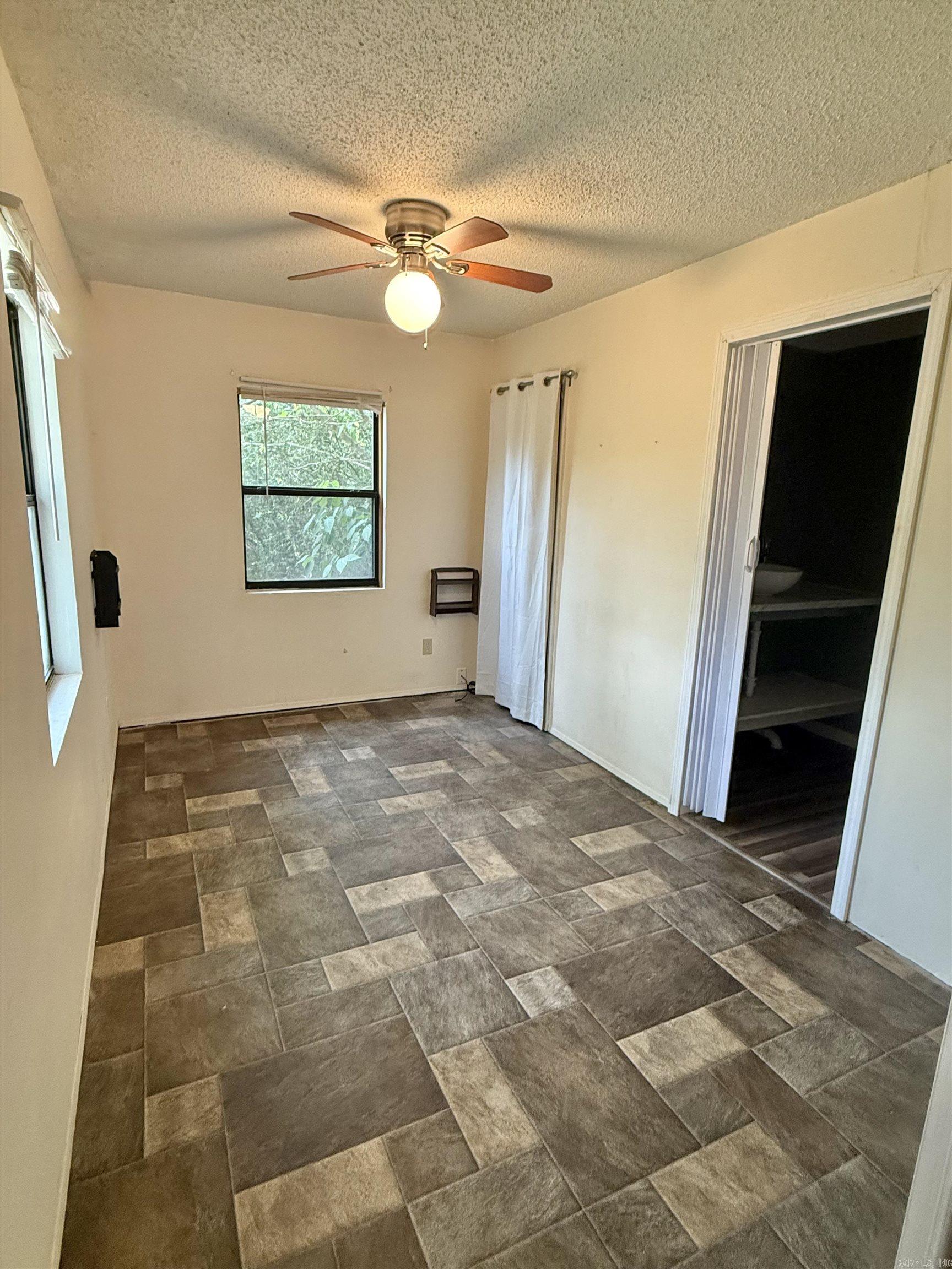 BLASDALE - Residential