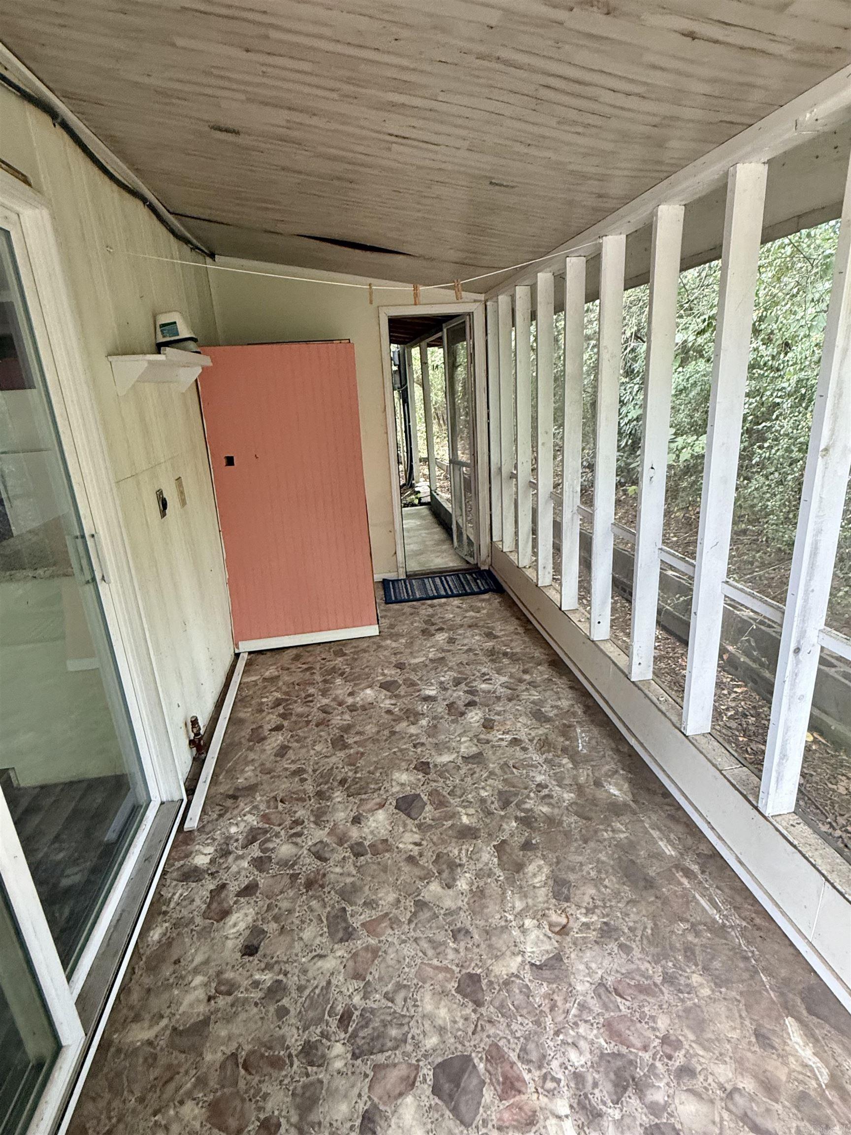 BLASDALE - Residential