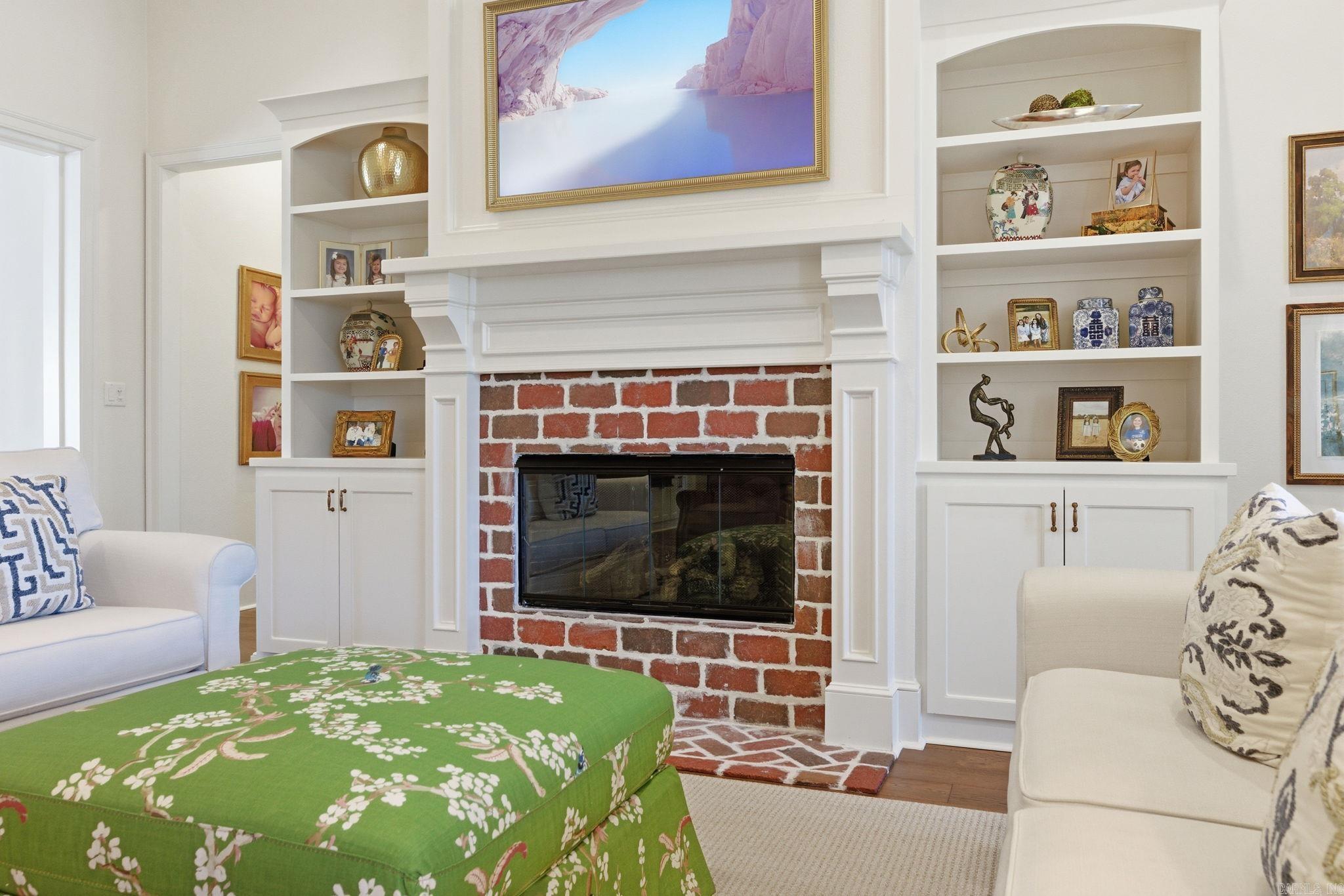 THE WOODLANDS - Residential