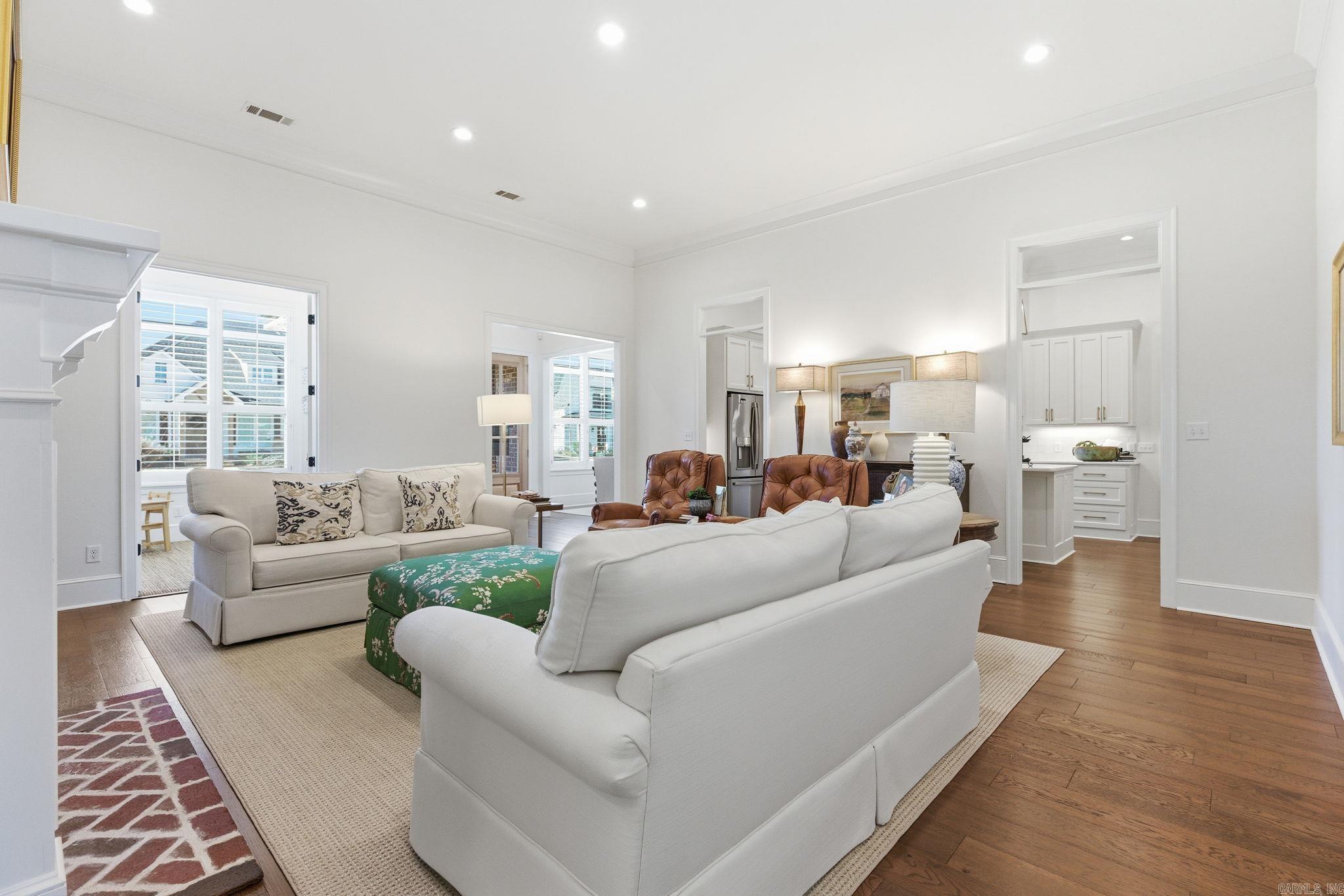 THE WOODLANDS - Residential