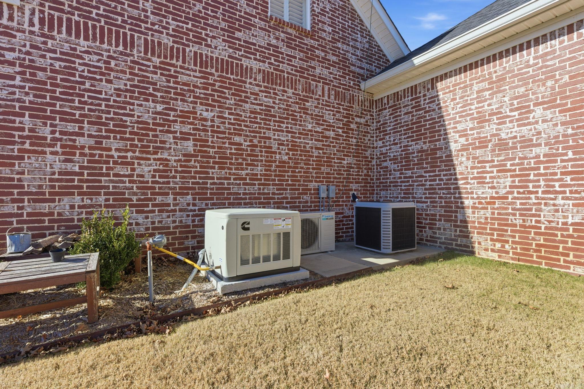 THE WOODLANDS - Residential