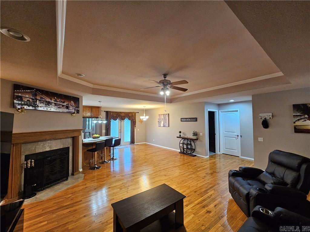 HUNTINGTON PLACE - Residential