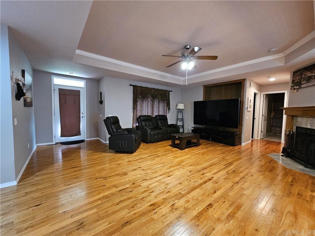 HUNTINGTON PLACE - Residential