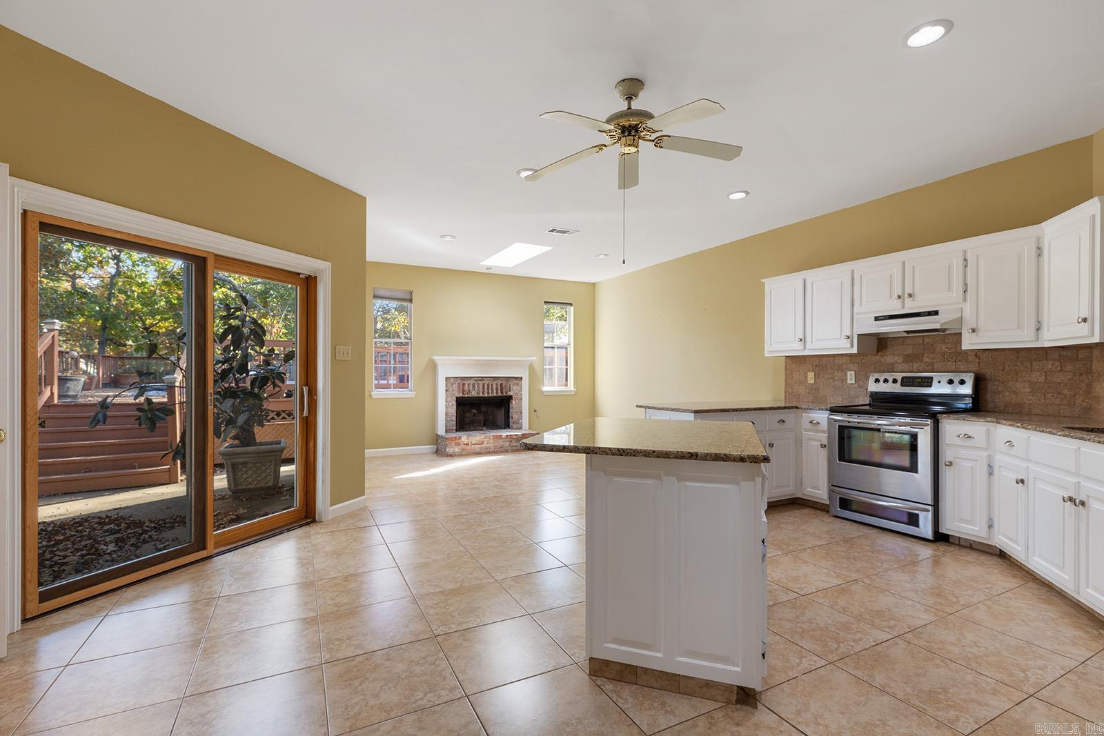 WOODCREEK ADDN - Residential