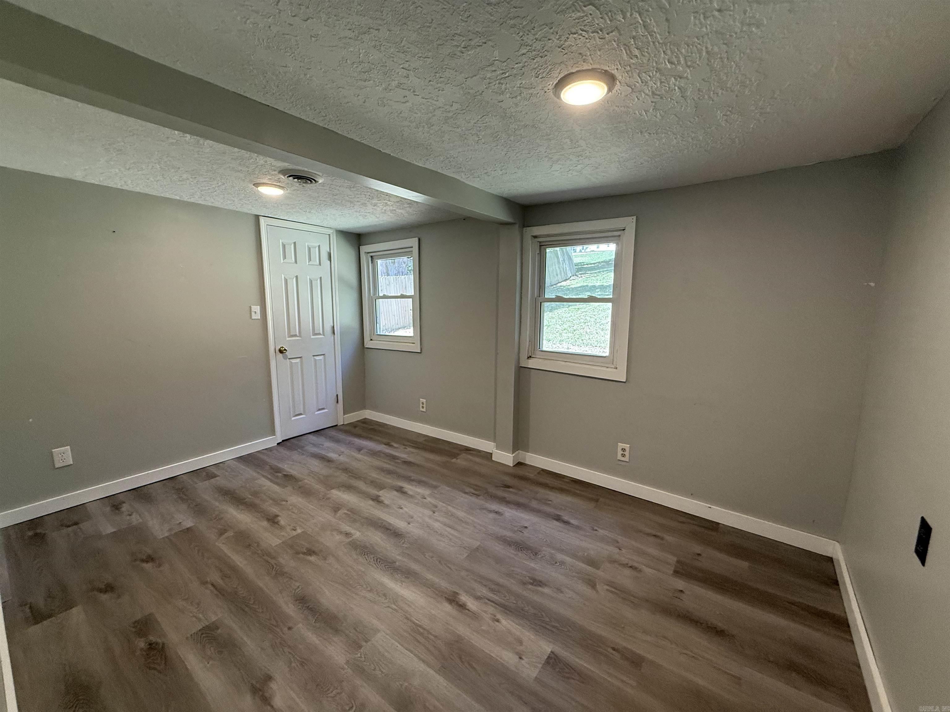 PIGGOTT - Residential