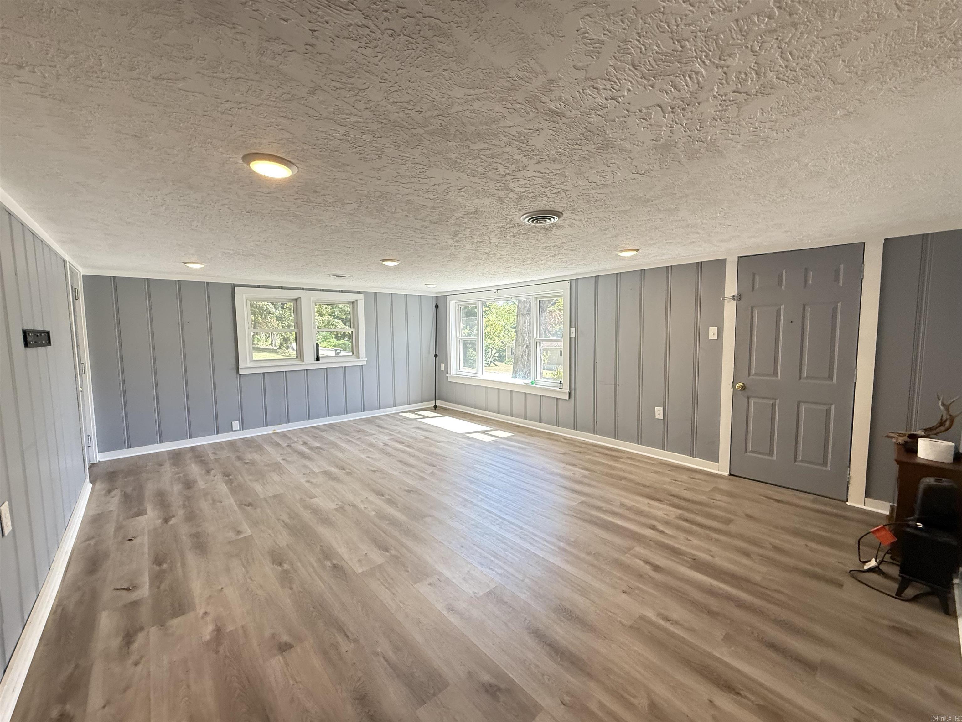 PIGGOTT - Residential