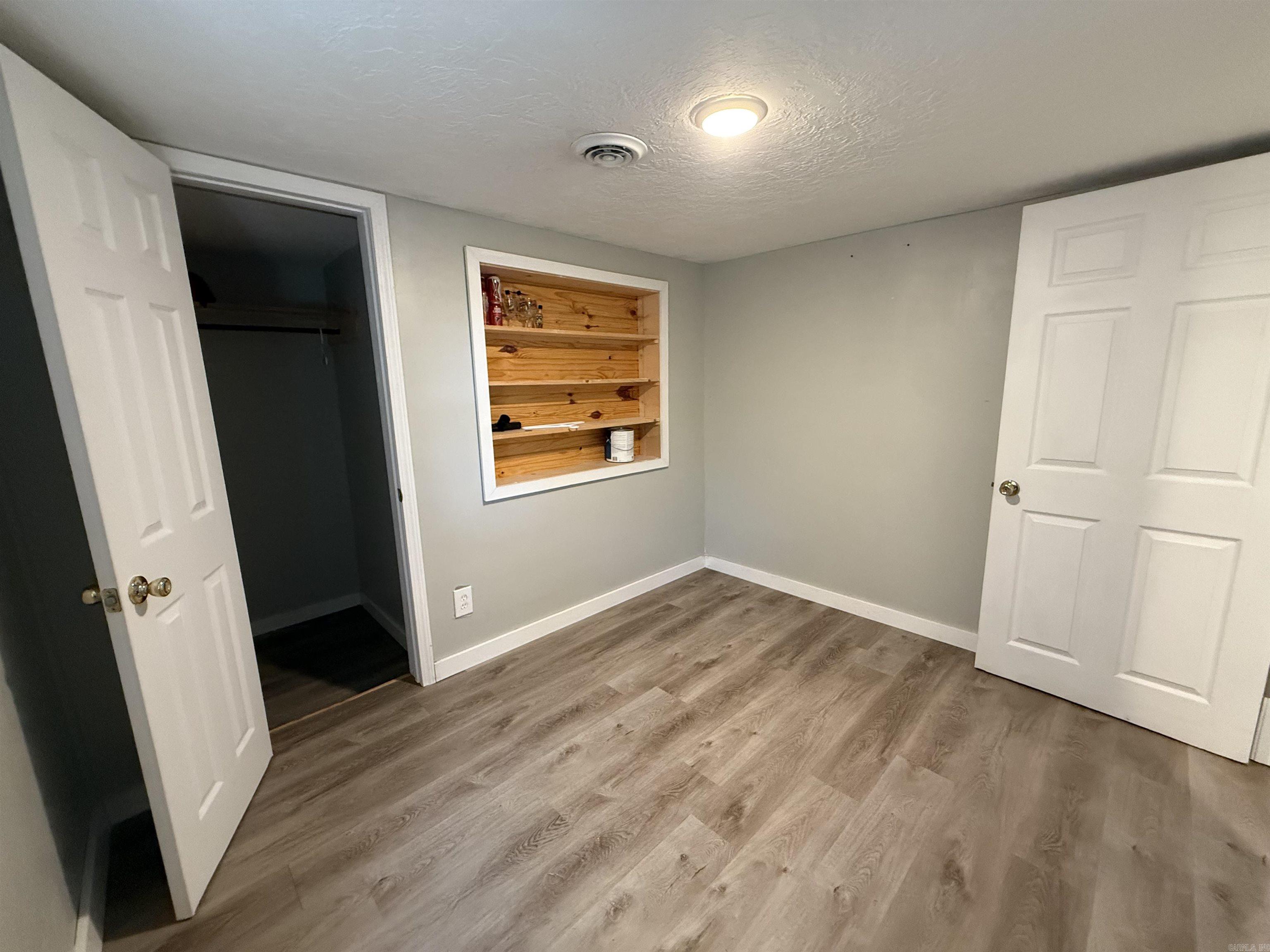 PIGGOTT - Residential