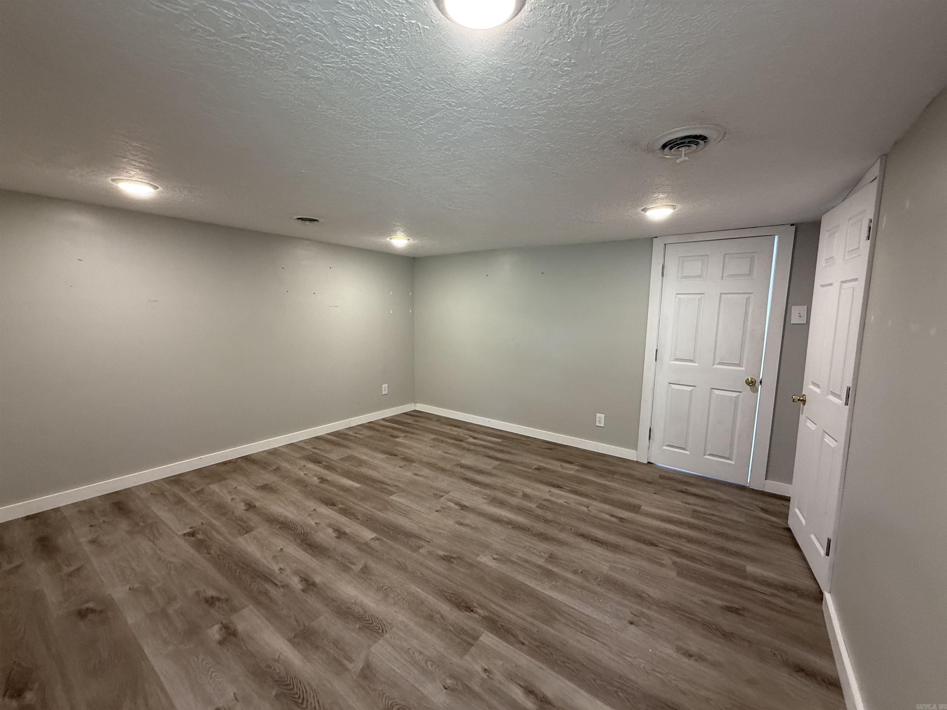 PIGGOTT - Residential