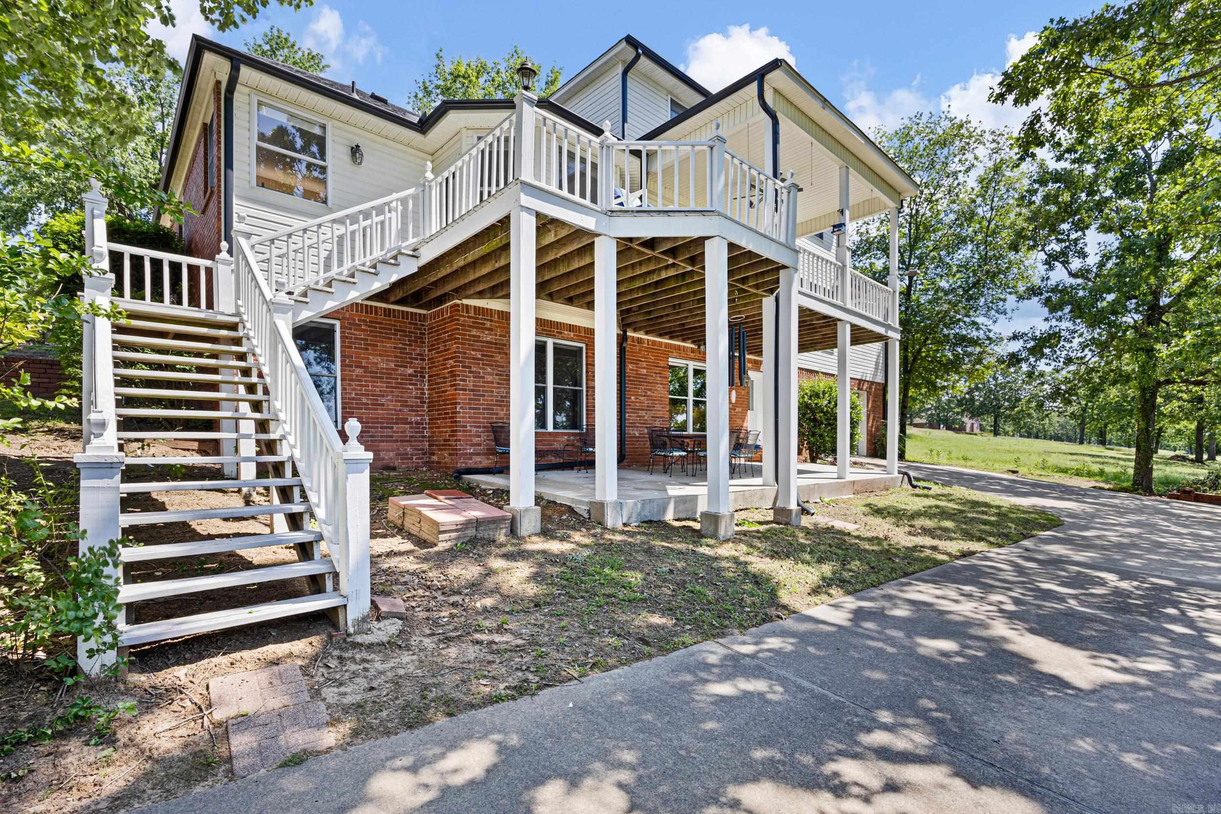 PLEASANT VIEW ESTATES - Residential