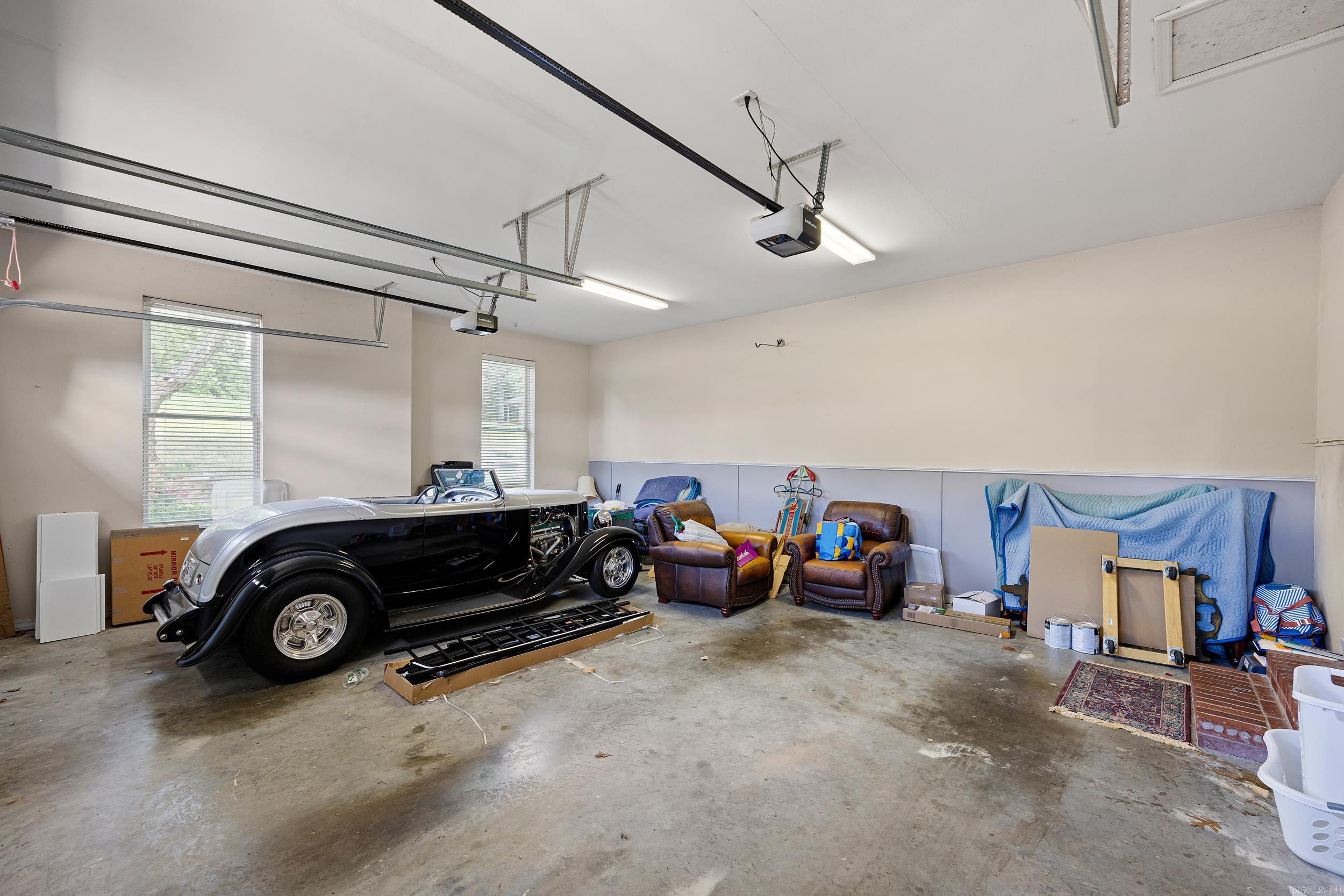 PLEASANT VIEW ESTATES - Residential