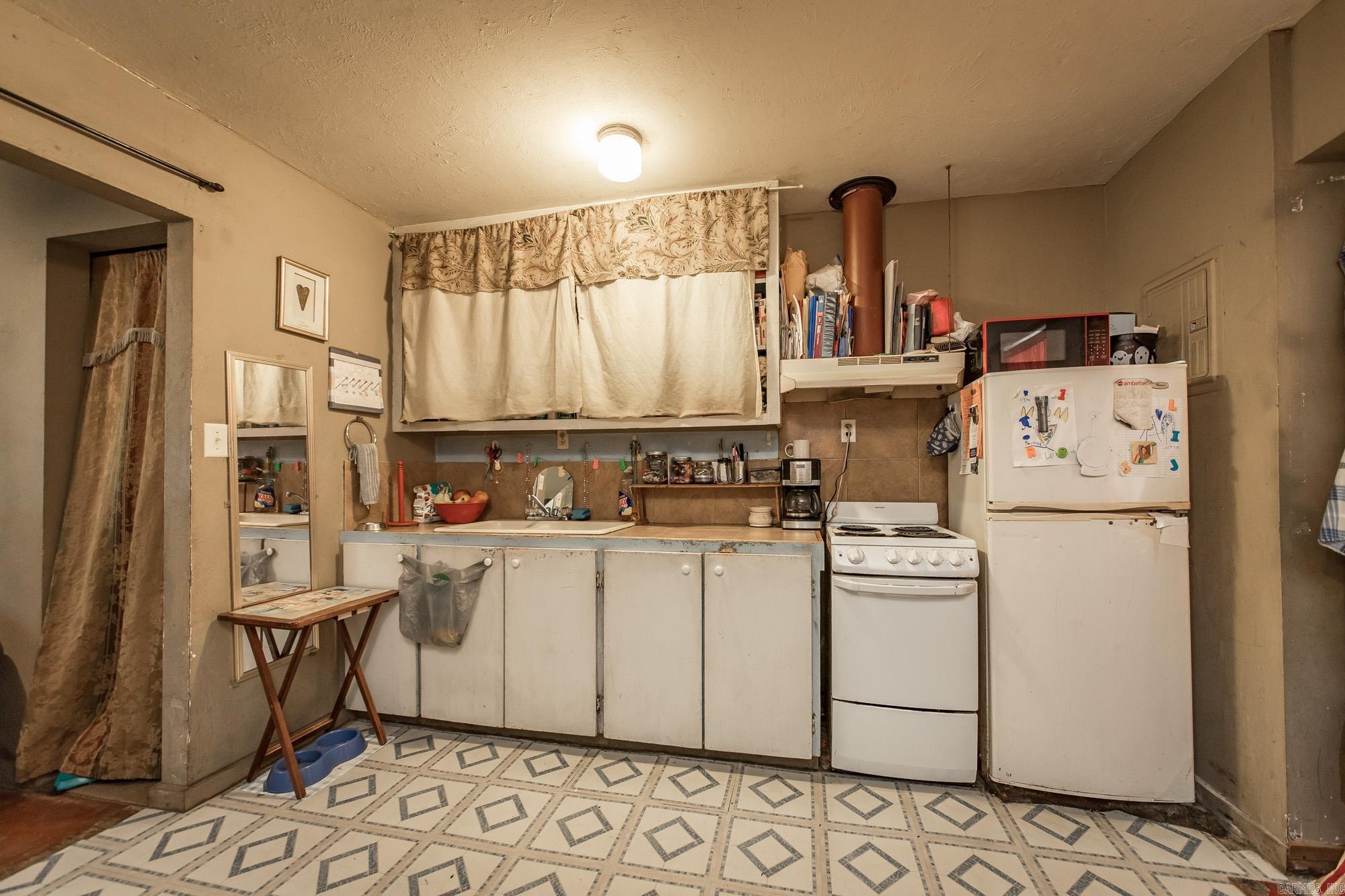 Metes & Bounds - Residential Income