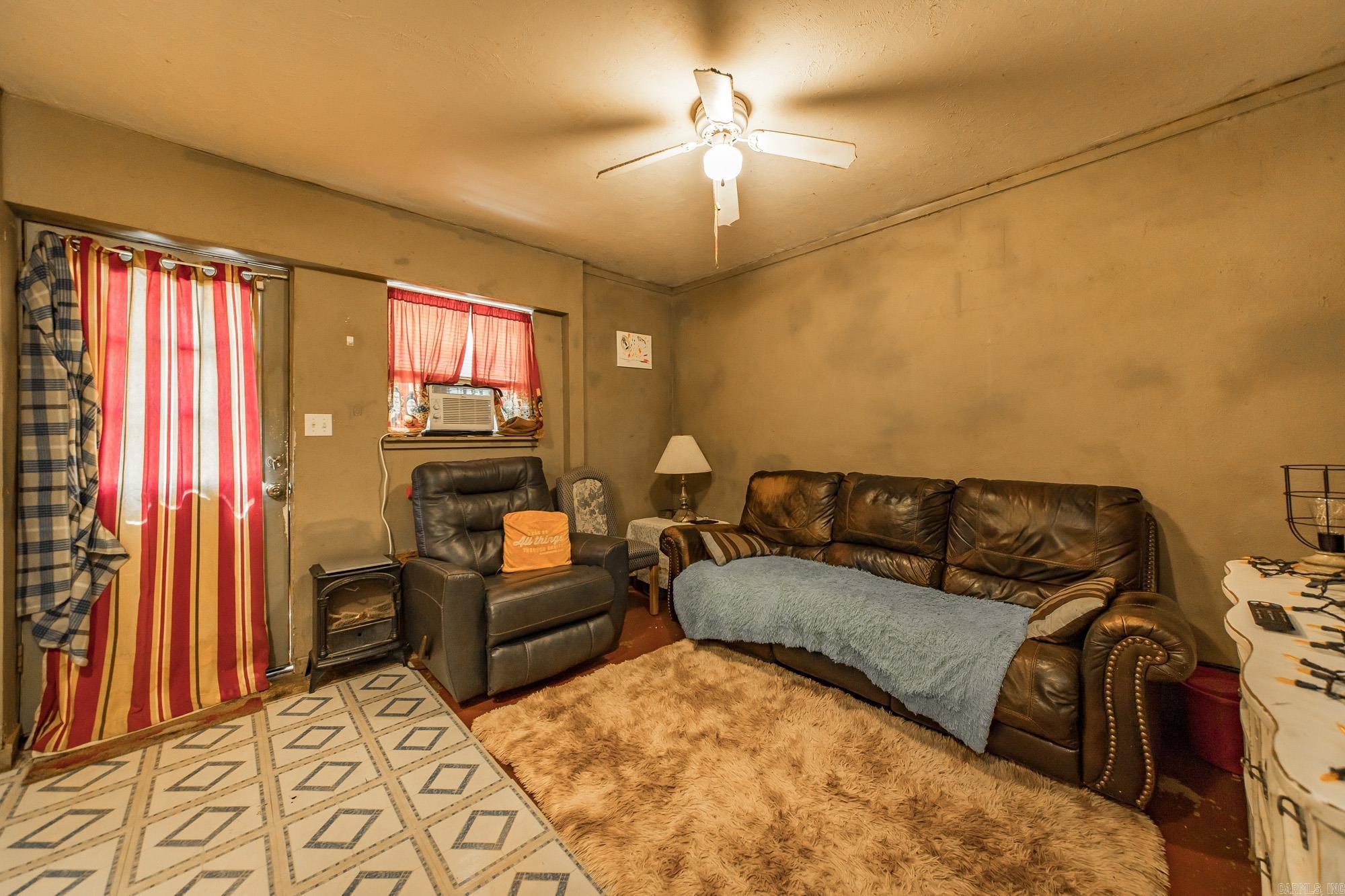 Metes & Bounds - Residential Income
