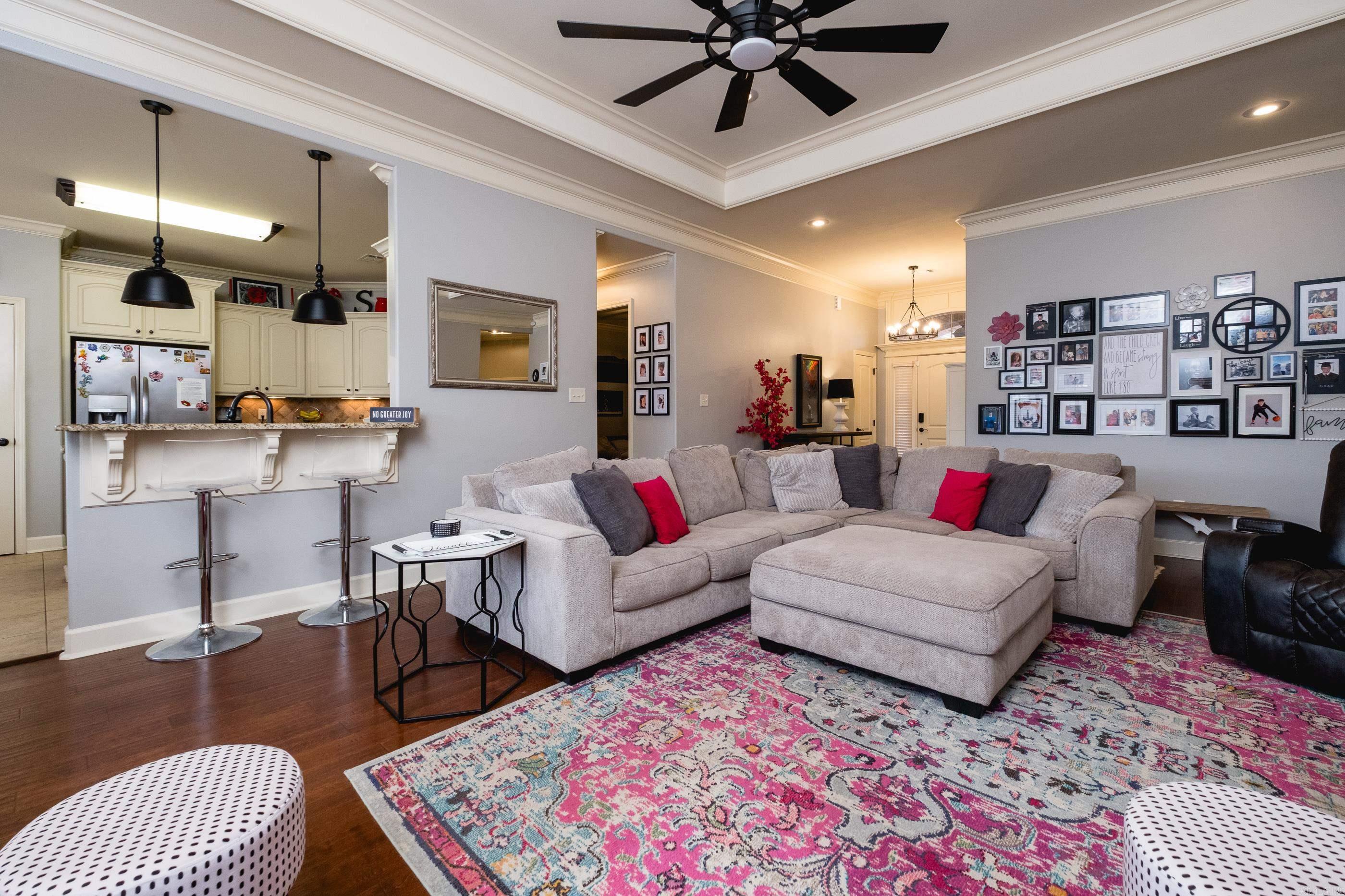 WATERS EDGE - Residential