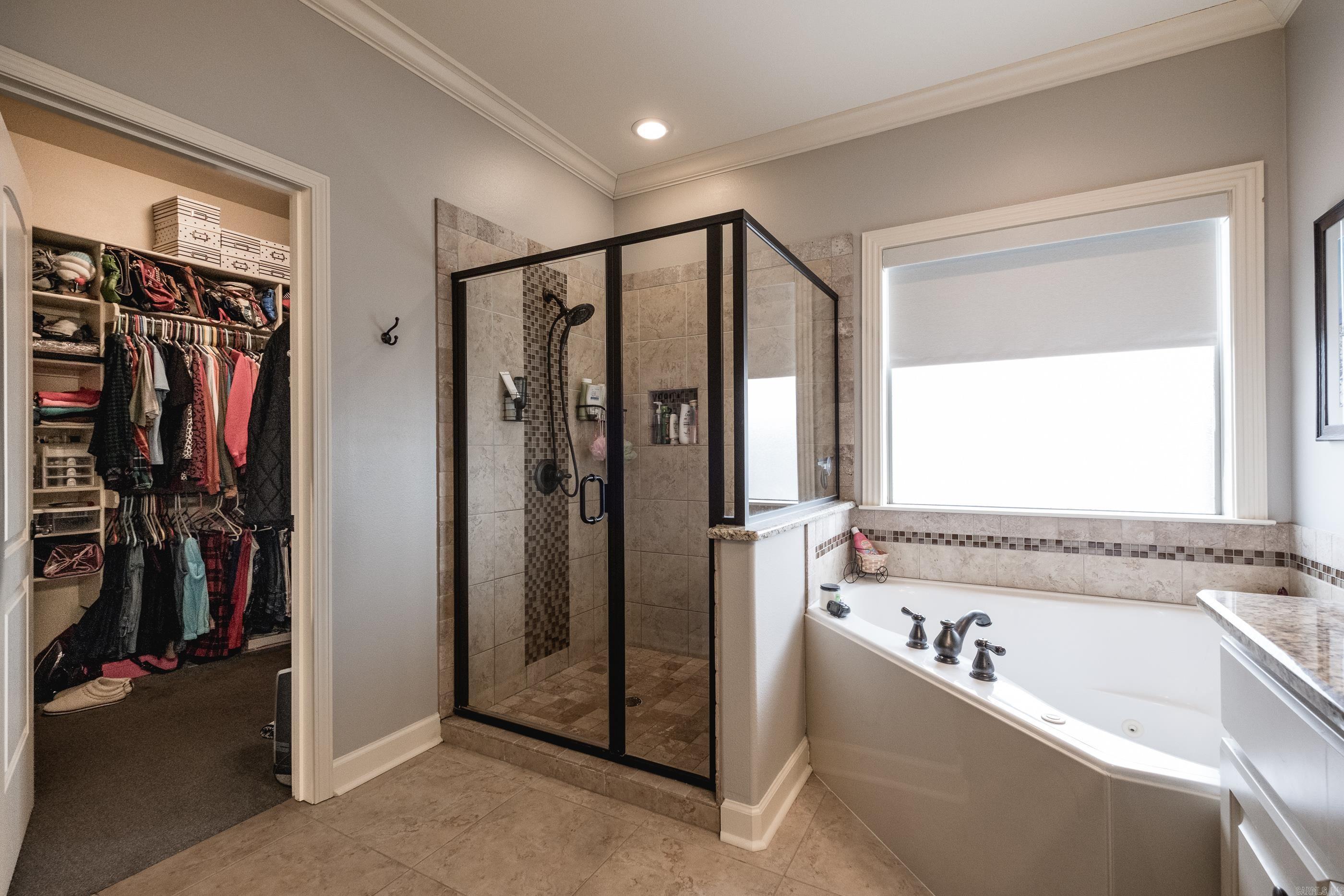 WATERS EDGE - Residential