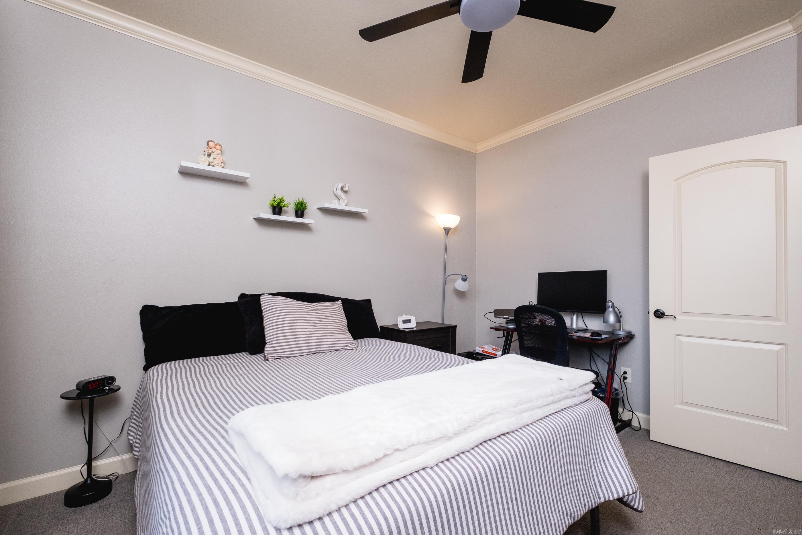 WATERS EDGE - Residential