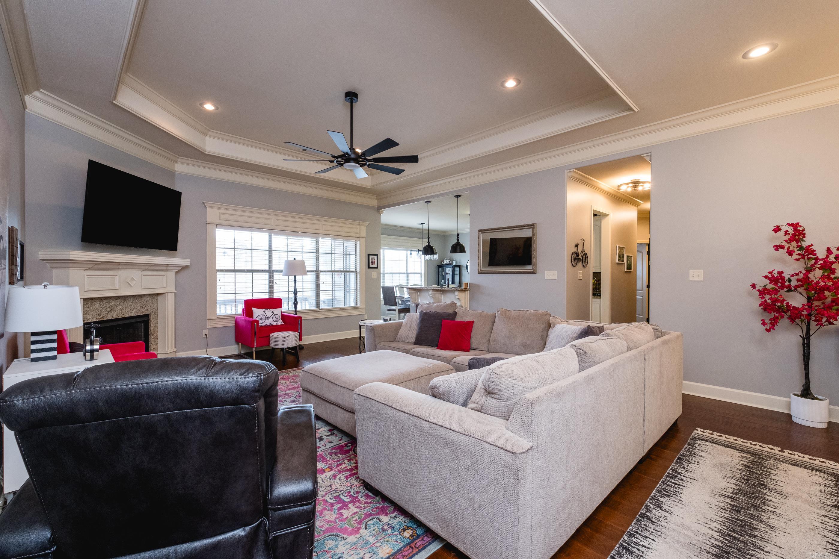 WATERS EDGE - Residential