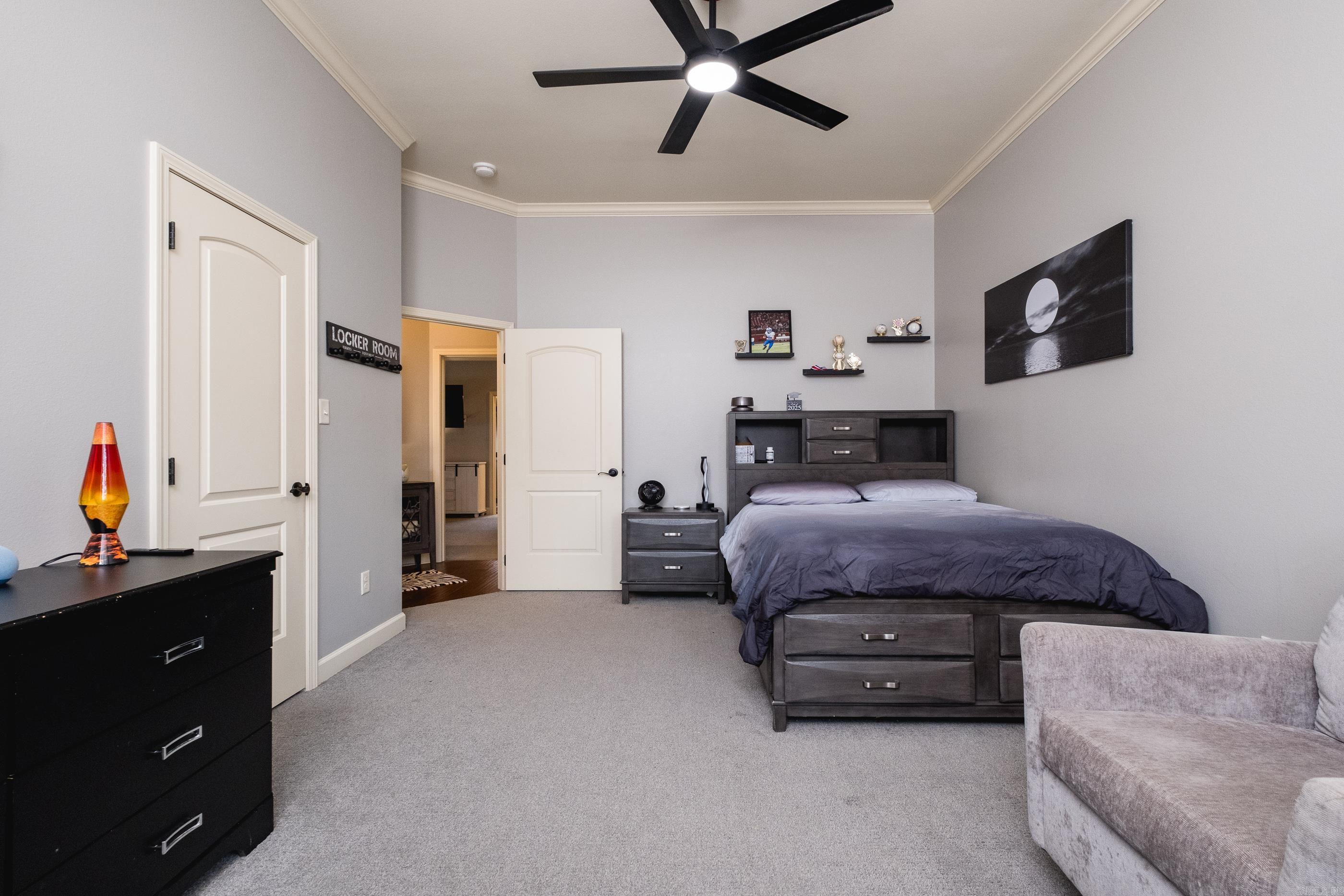 WATERS EDGE - Residential