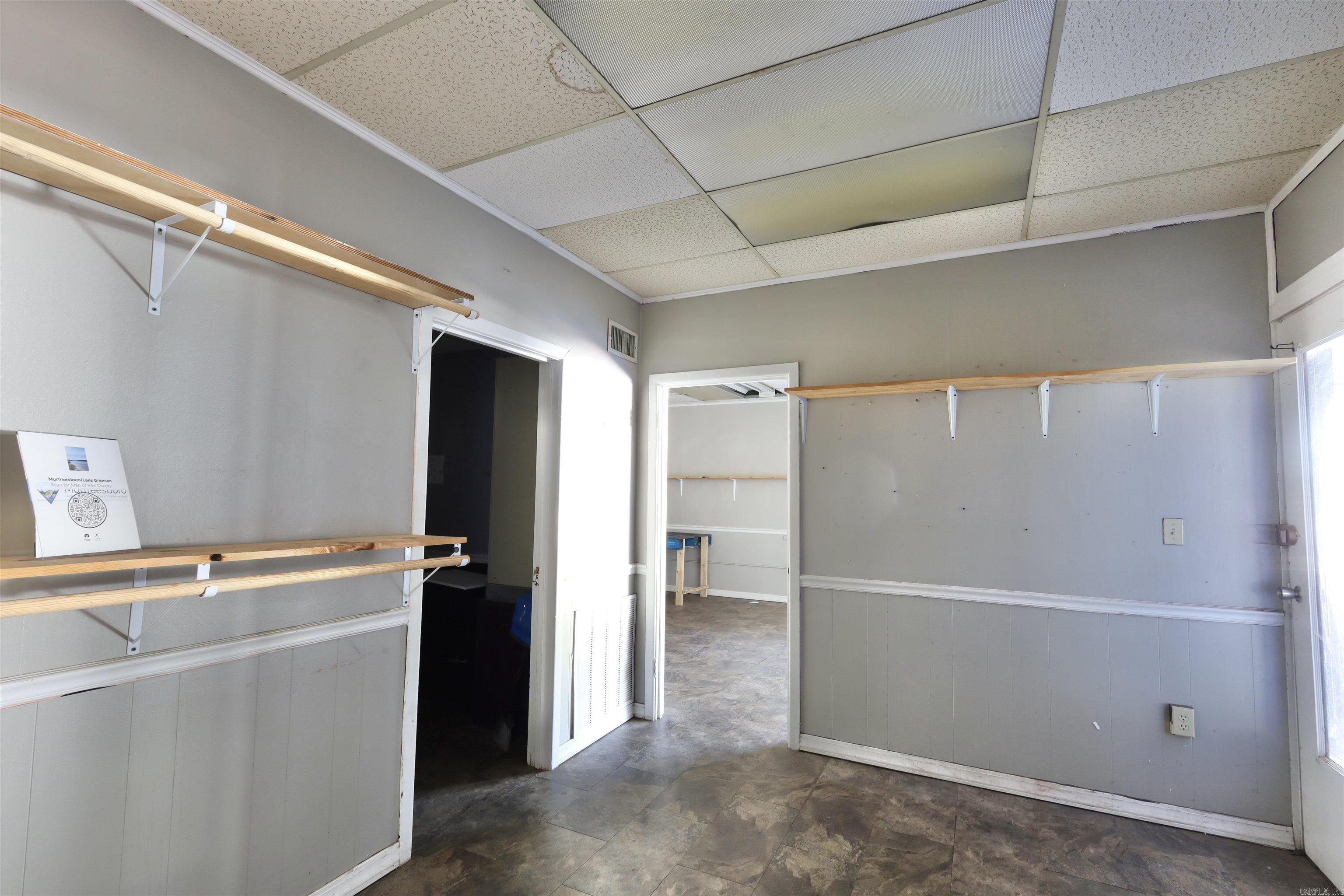 Metes & Bounds - Commercial Sale