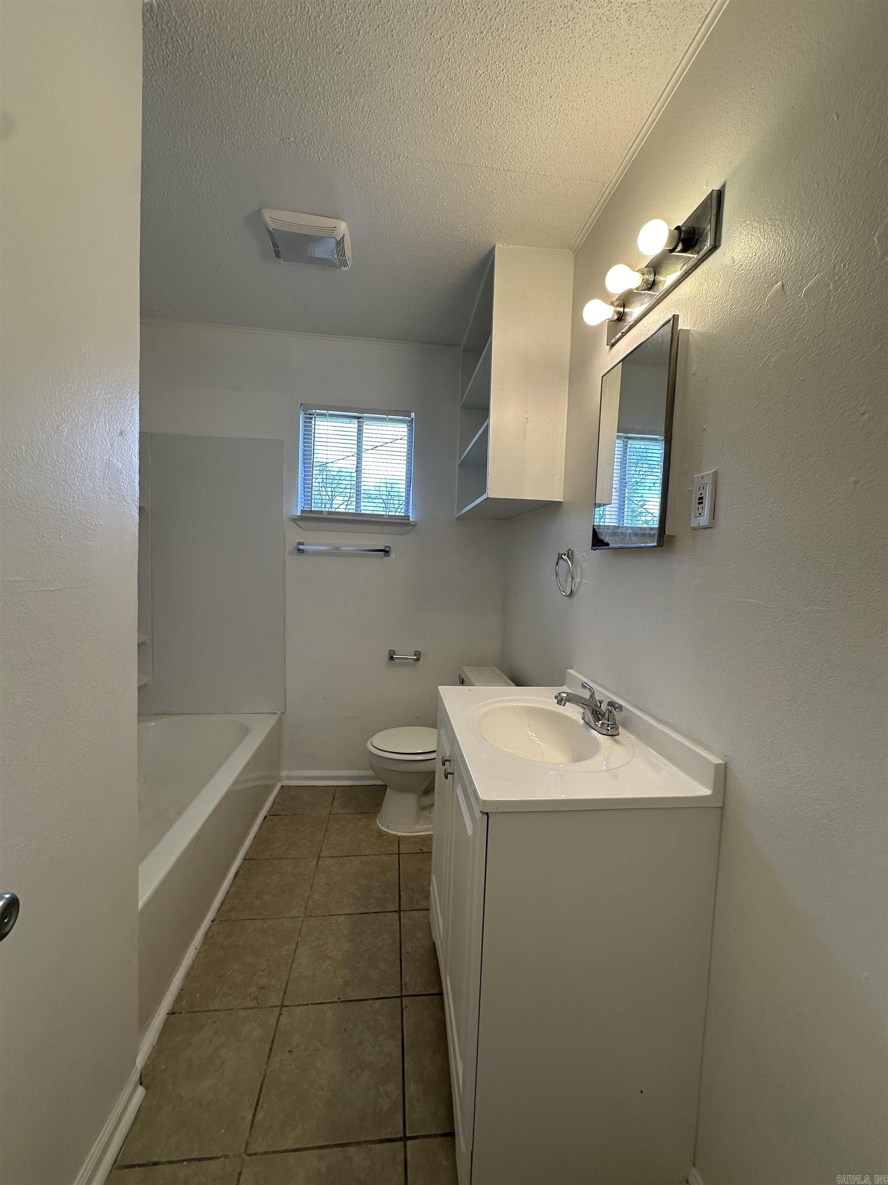 Duprees 2nd East Jack - Residential Income