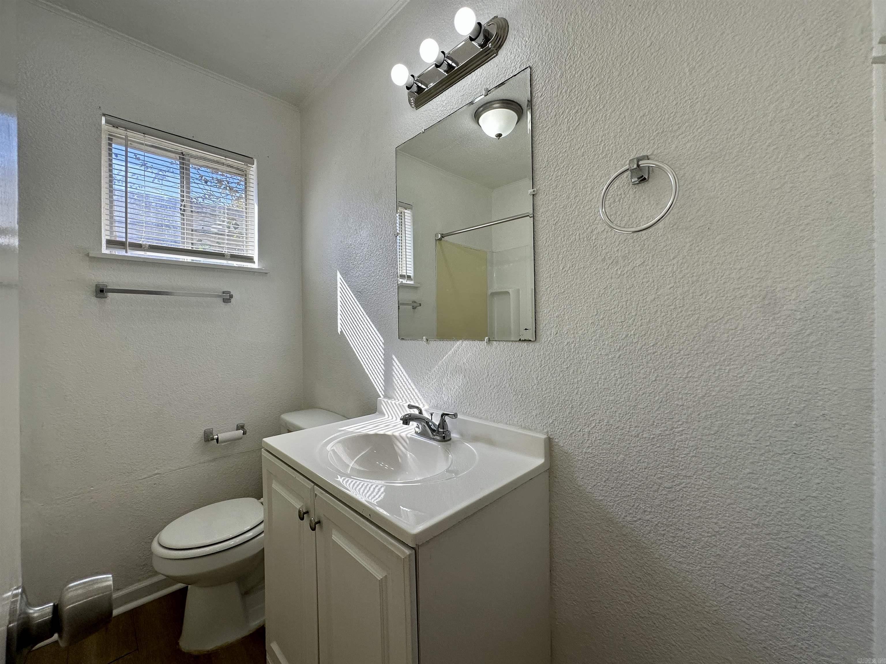 Duprees 2nd East Jack - Residential Income