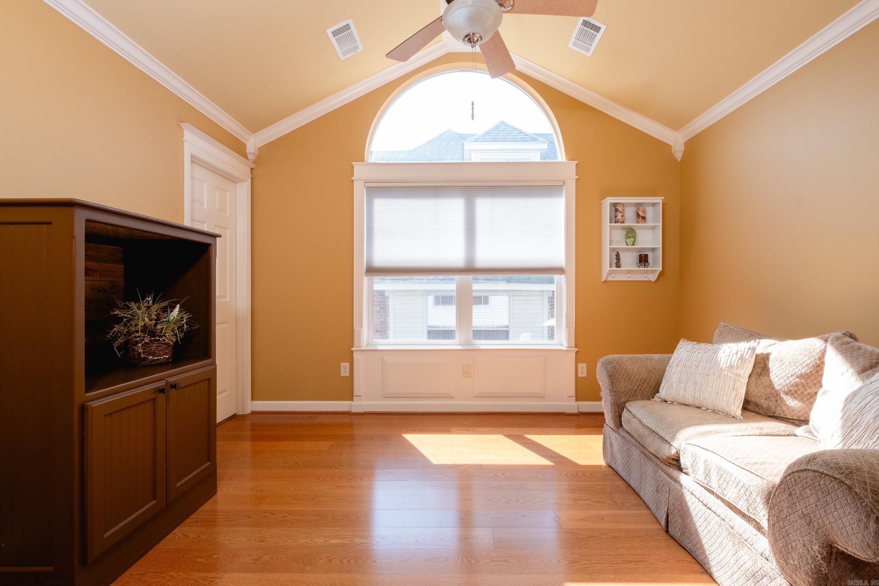 PEBBLE BEACH WOODS ADDN - Residential