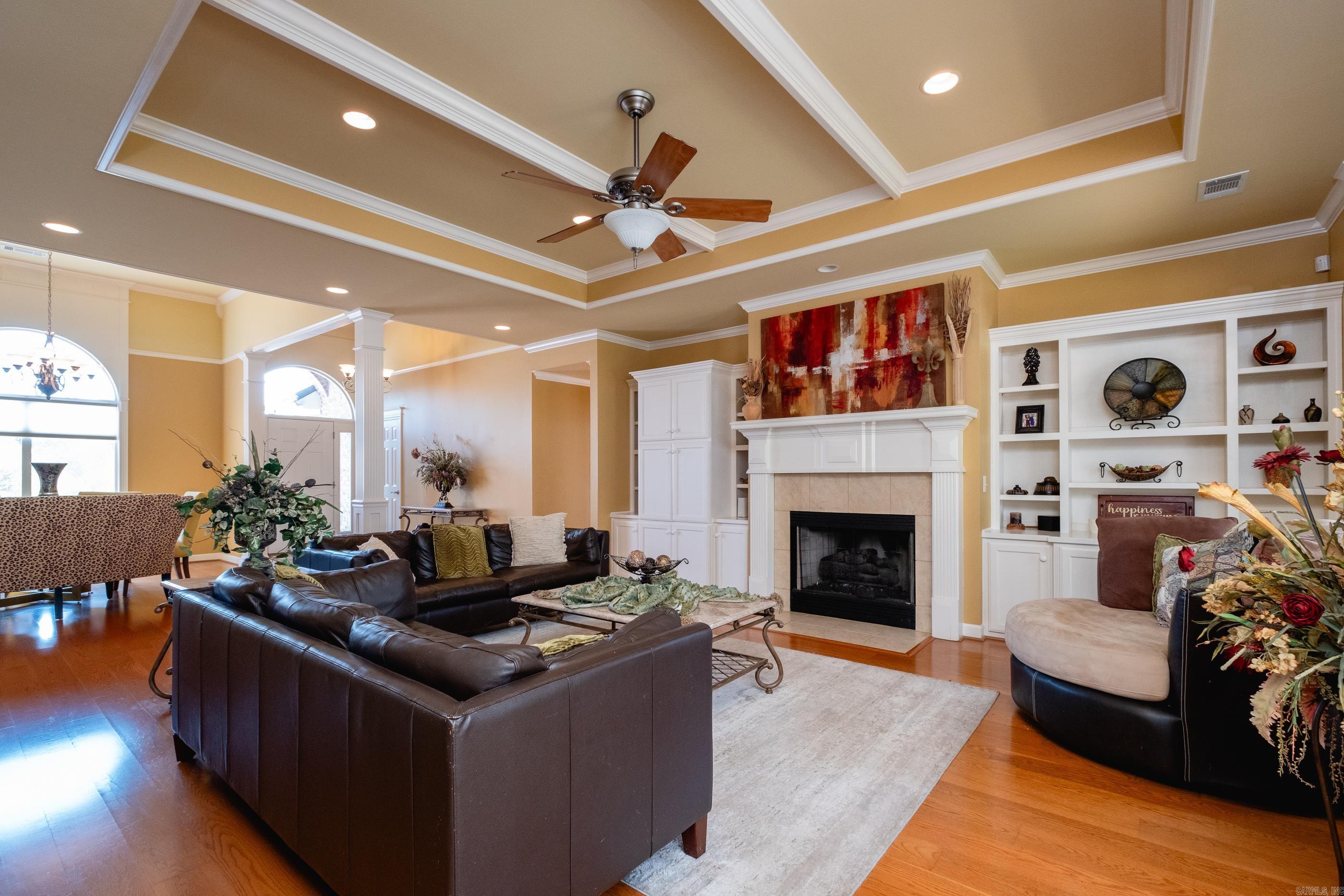 PEBBLE BEACH WOODS ADDN - Residential