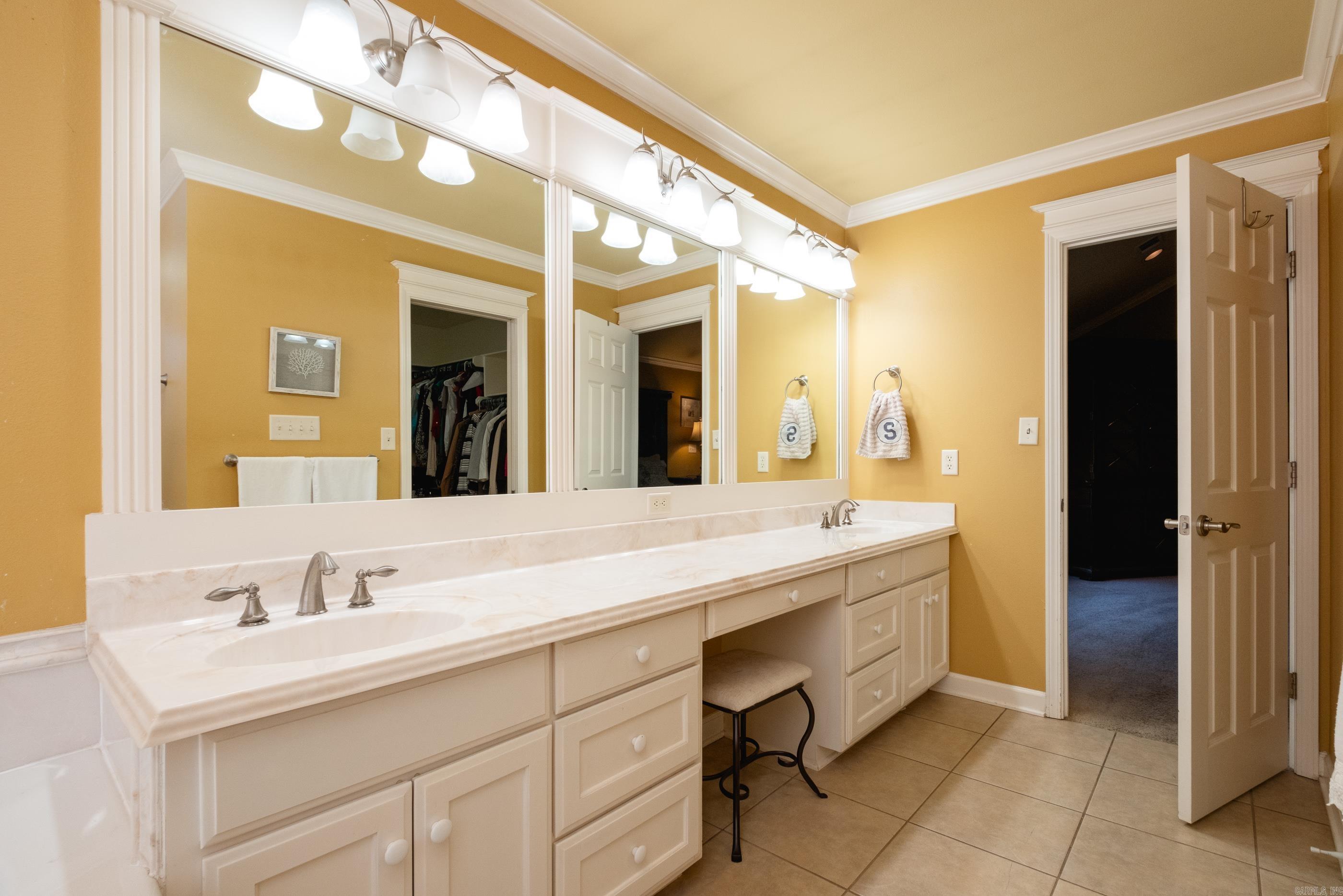 PEBBLE BEACH WOODS ADDN - Residential