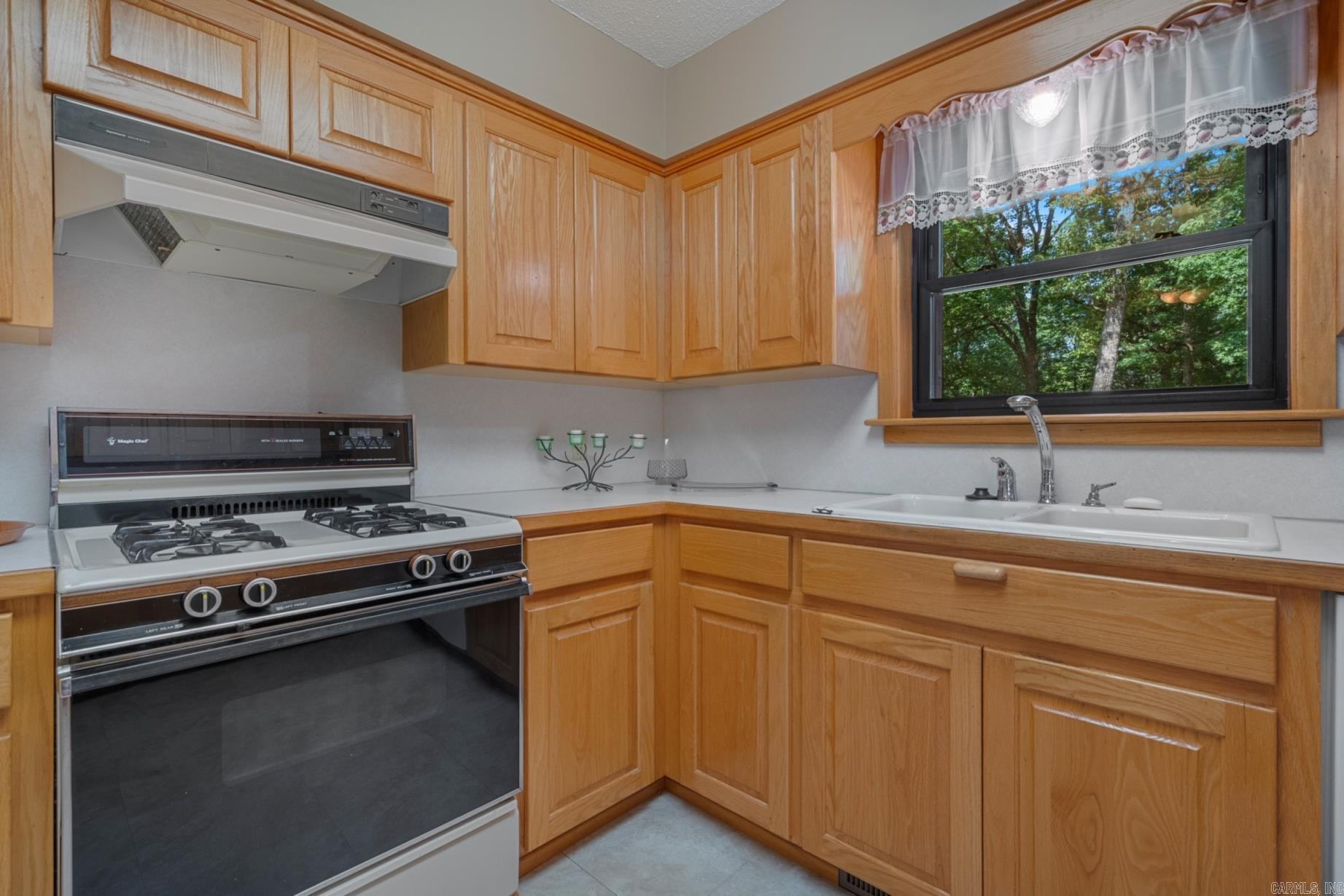 GARNER, HERB - Residential