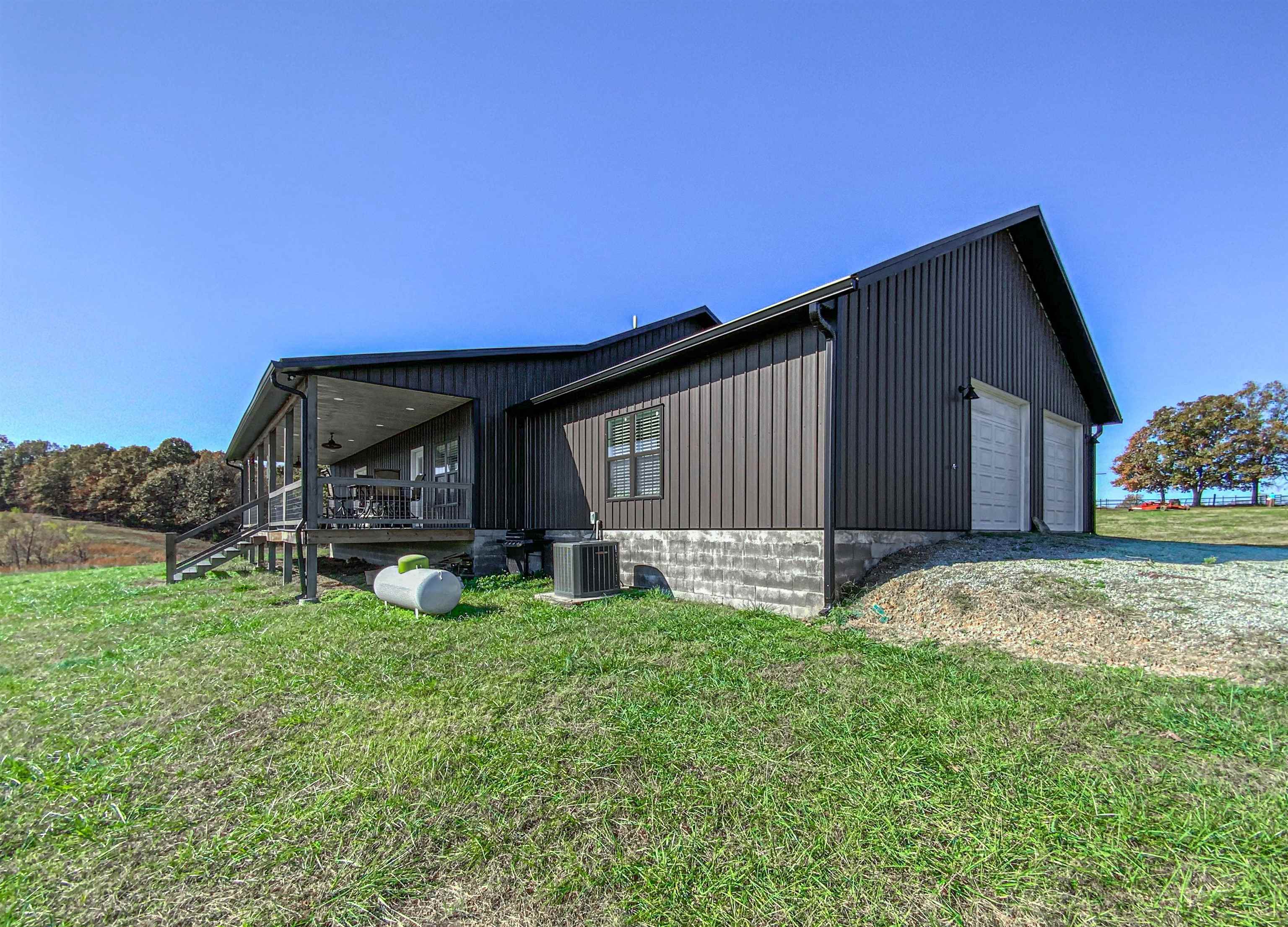 Metes & Bounds - Residential