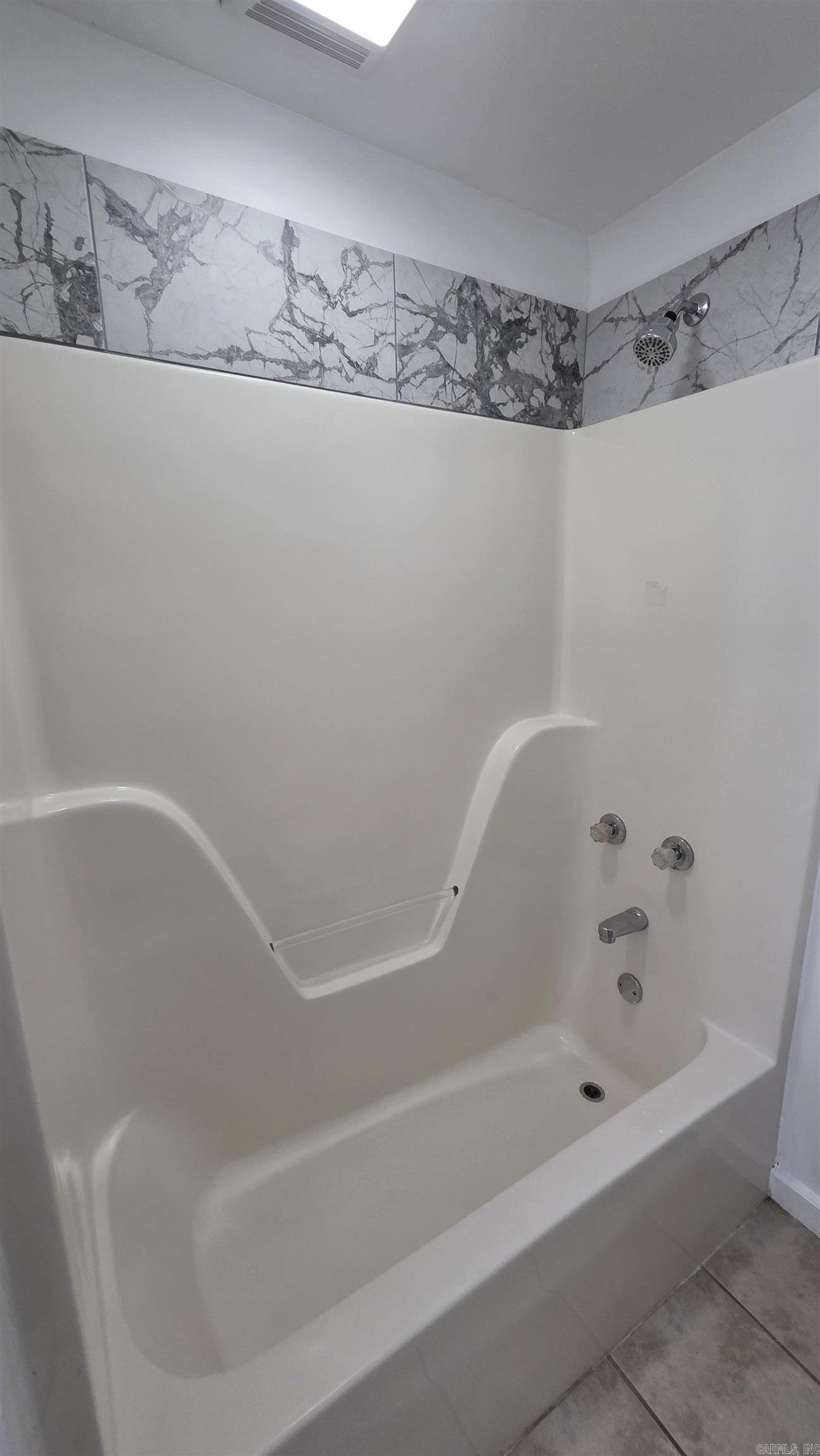 PEACEFUL VALLEY - Residential