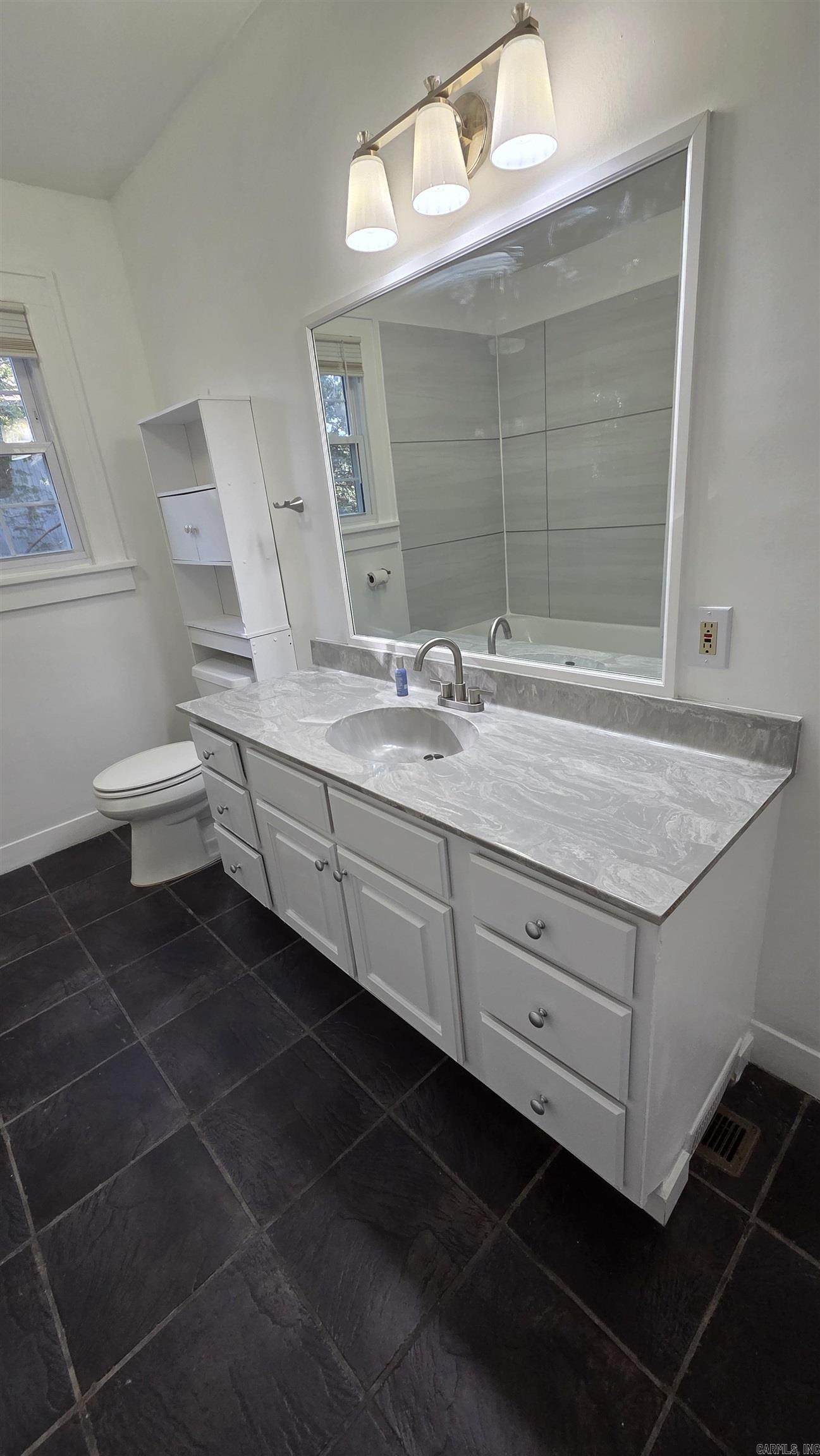 PEACEFUL VALLEY - Residential