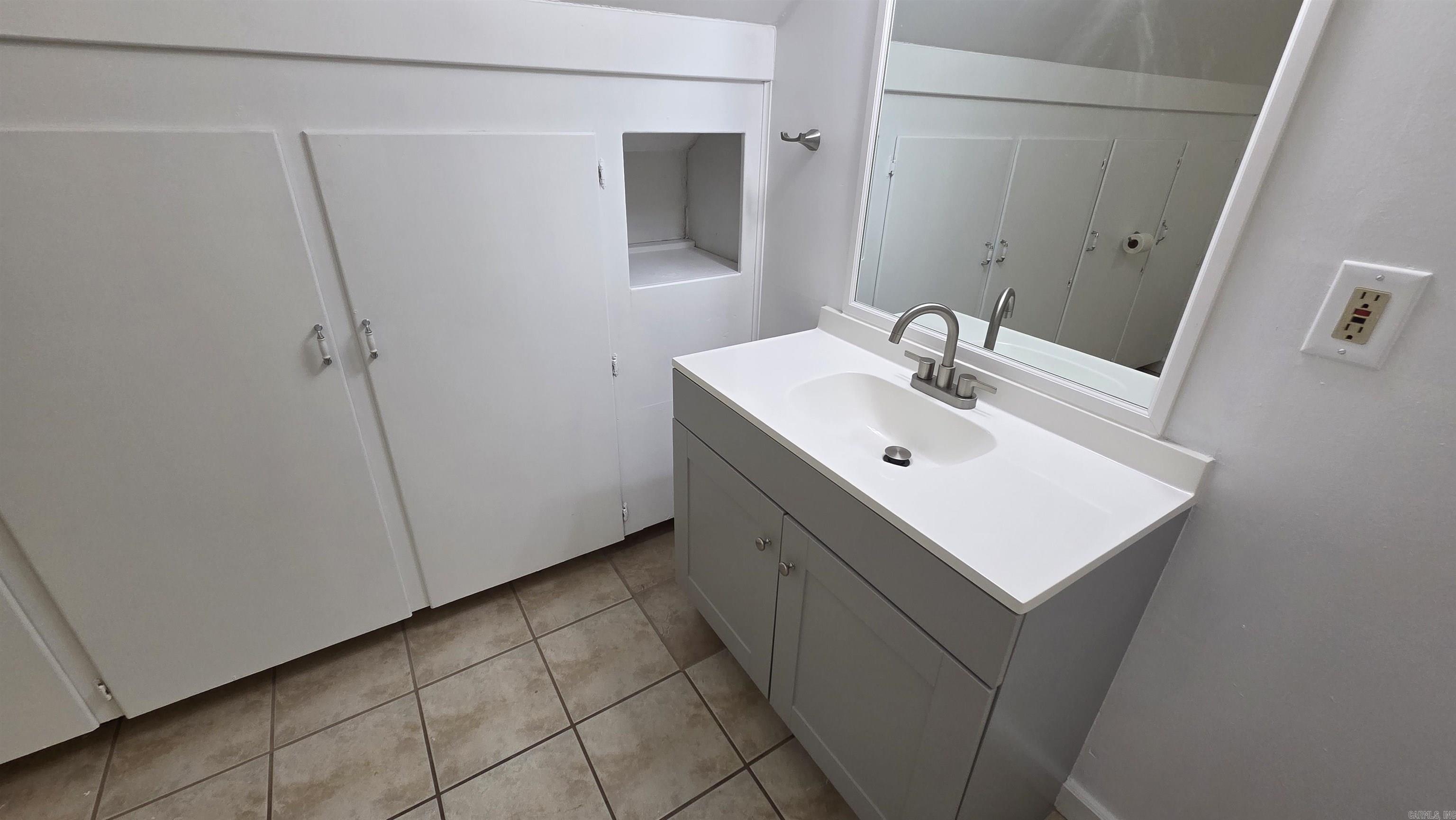 PEACEFUL VALLEY - Residential