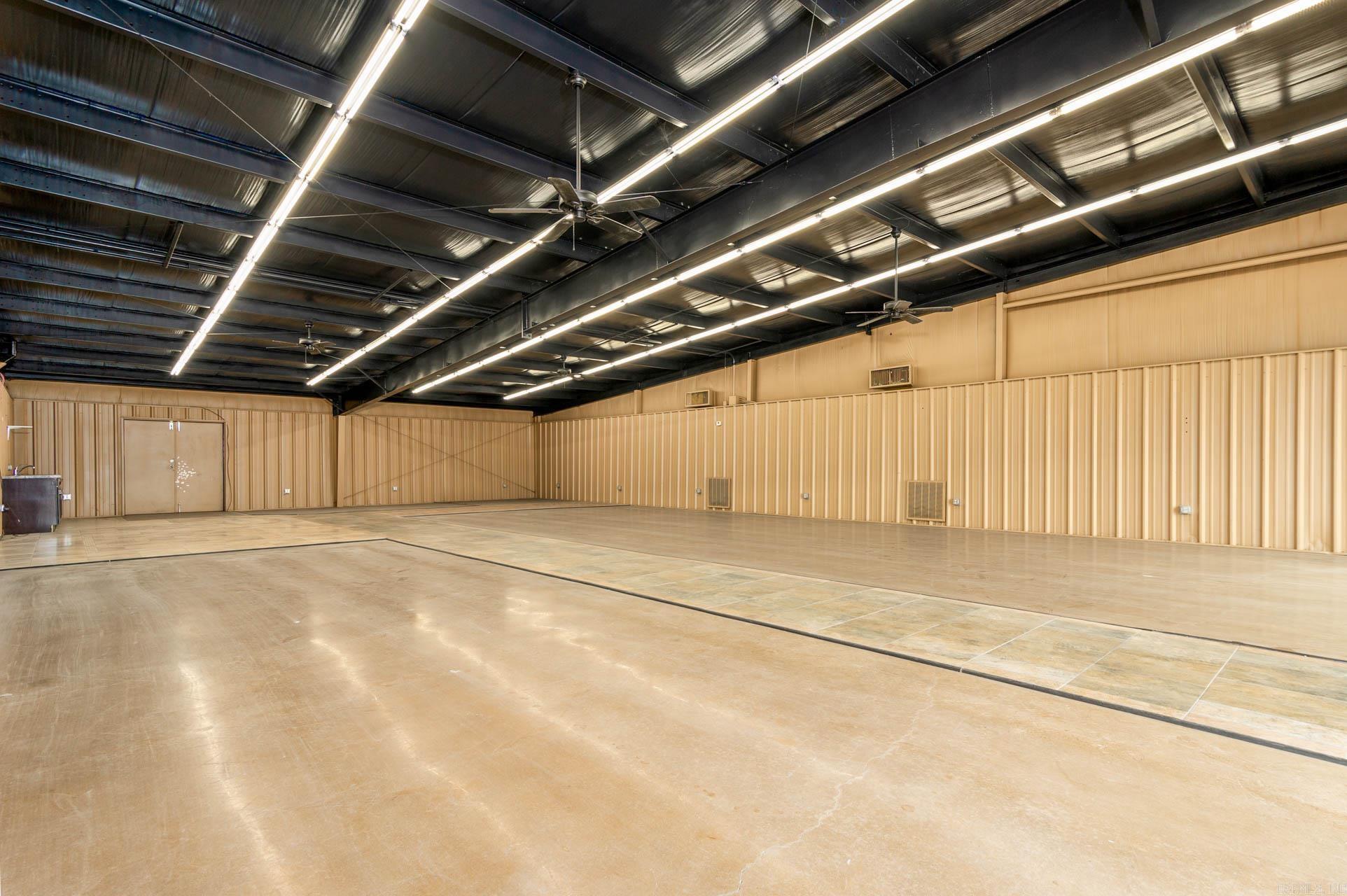 Metes & Bounds - Commercial Lease