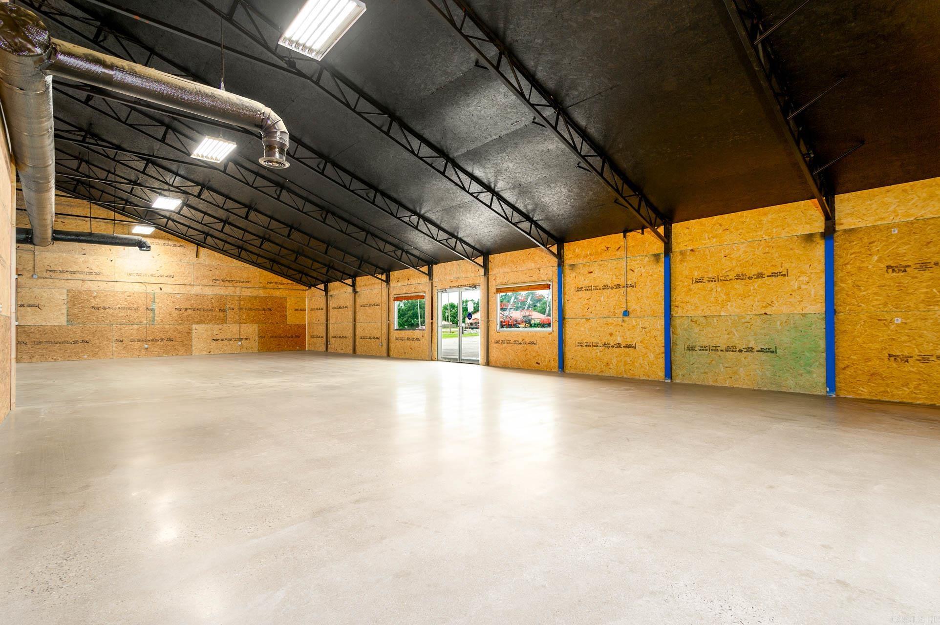 Metes & Bounds - Commercial Lease