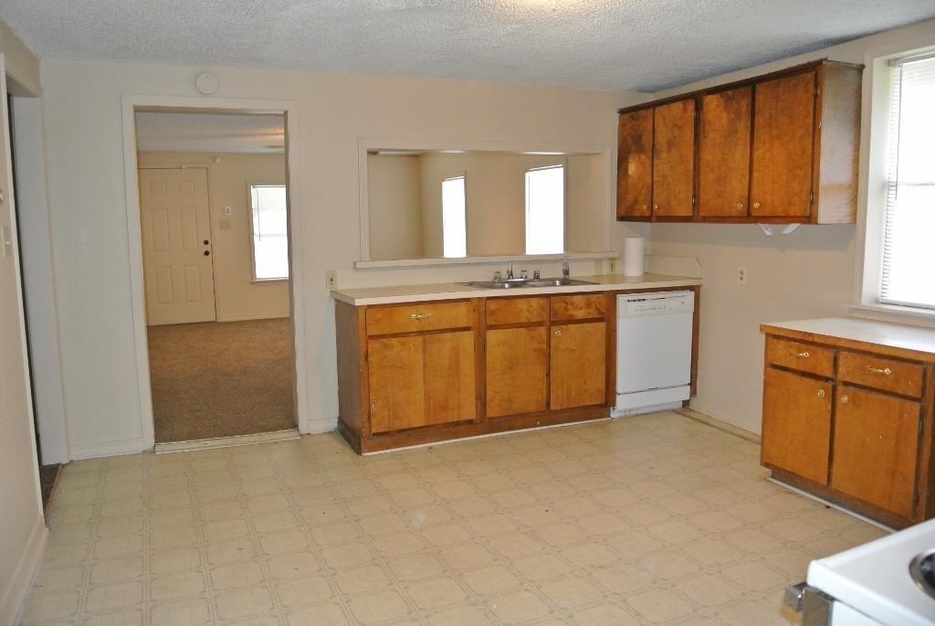 Missouri Pacific - Residential