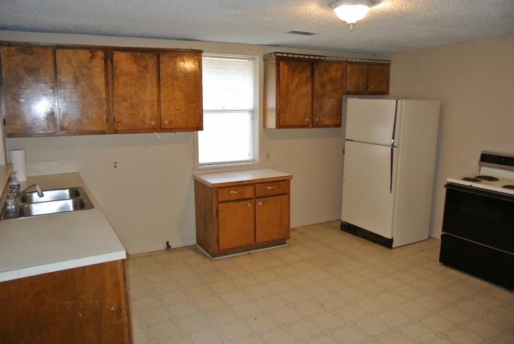 Missouri Pacific - Residential