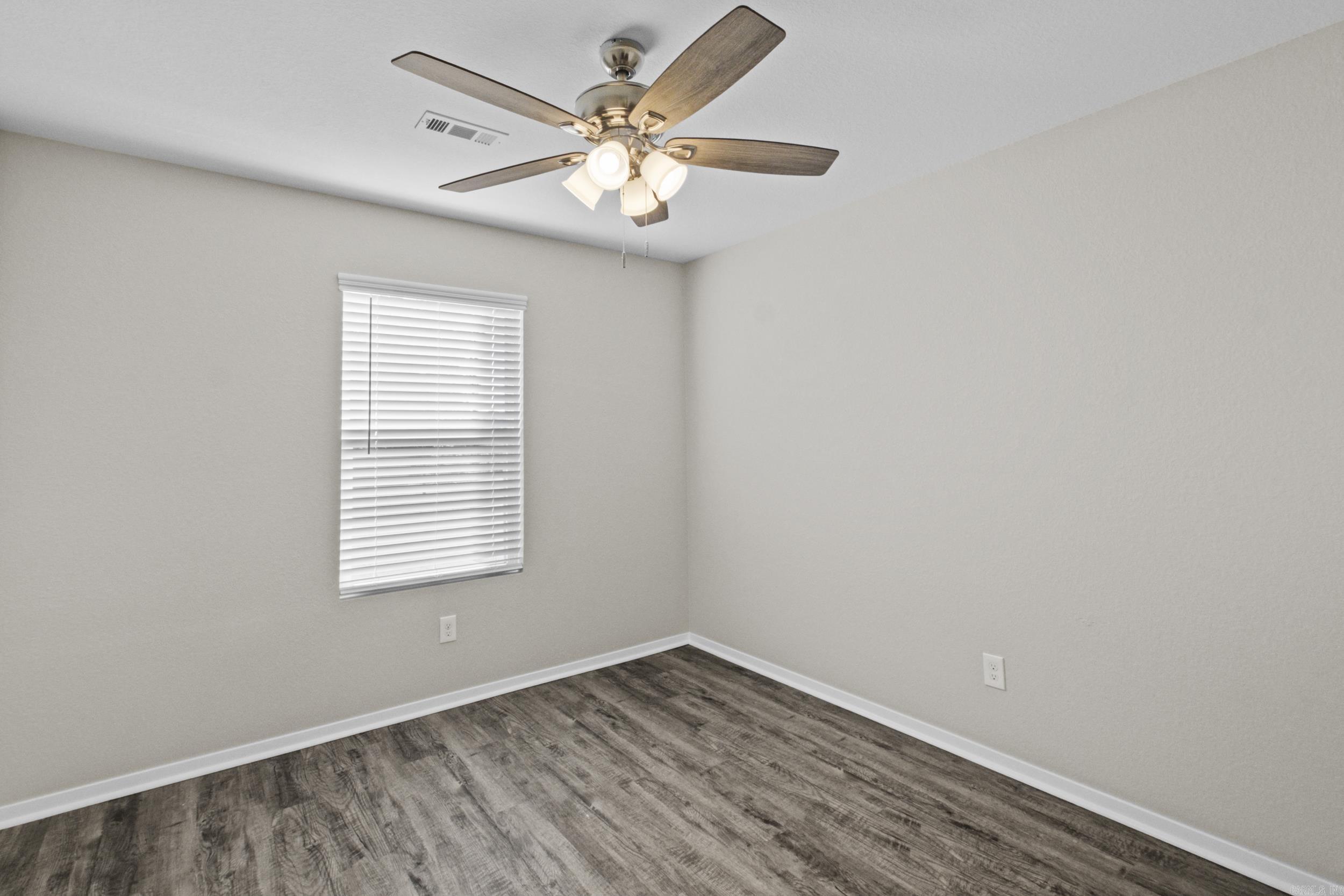 OAKLAND PARK - Residential