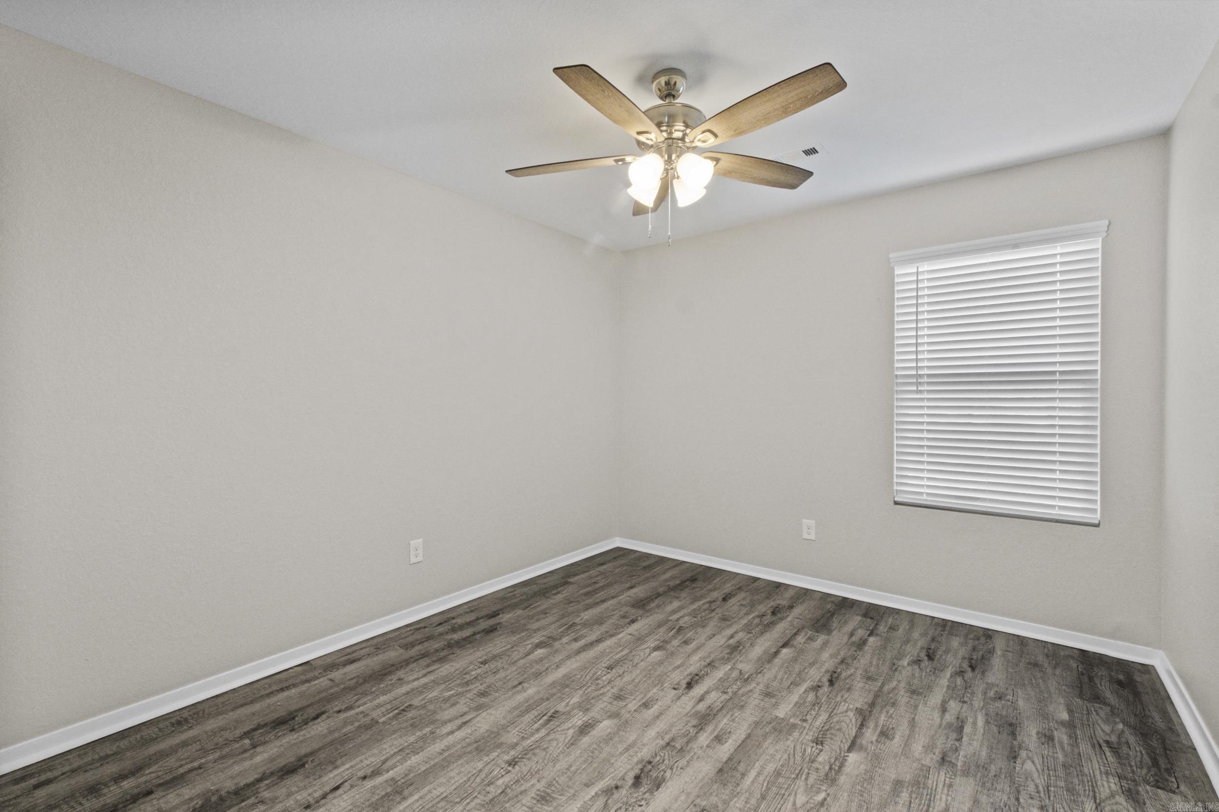 OAKLAND PARK - Residential