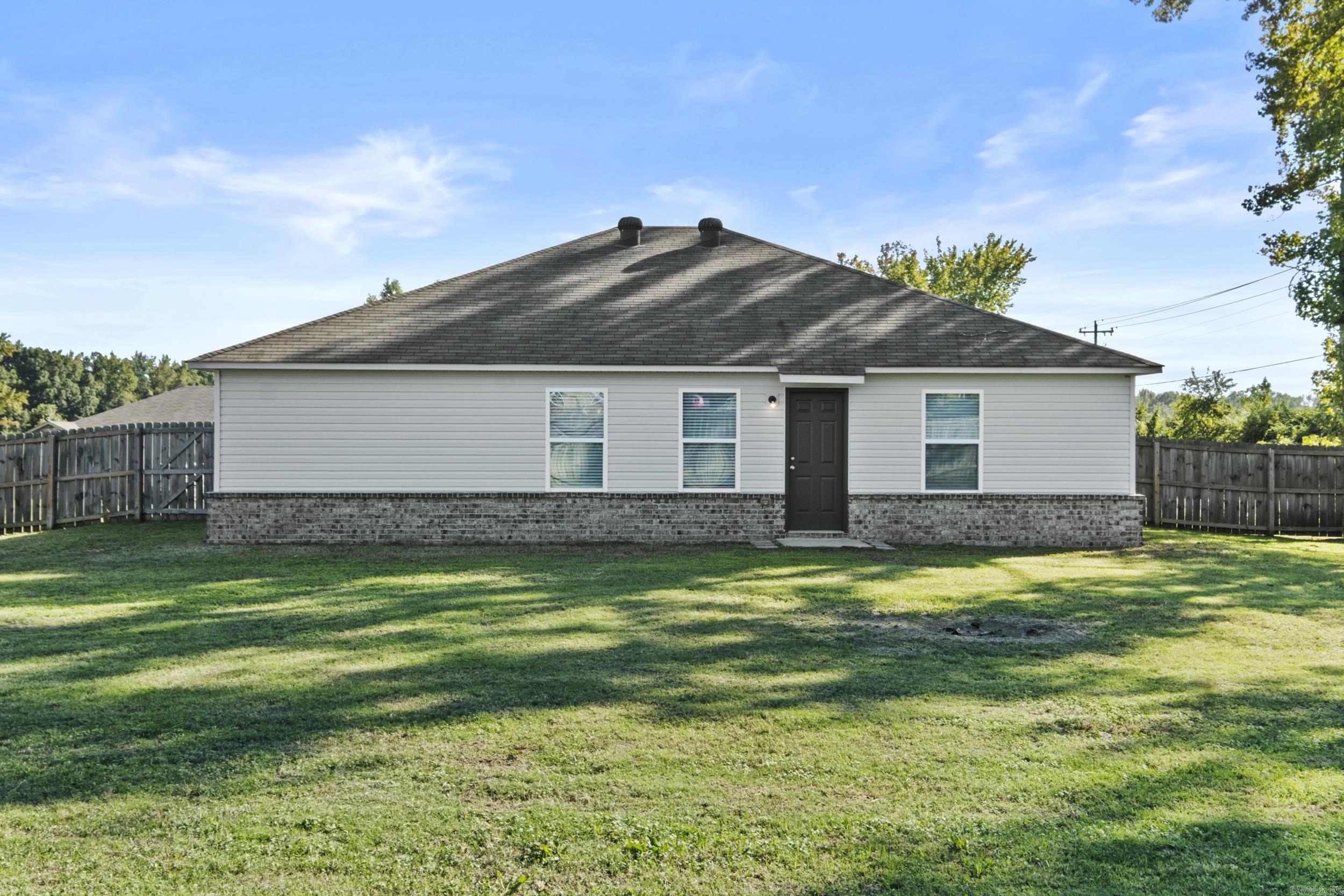 OAKLAND PARK - Residential