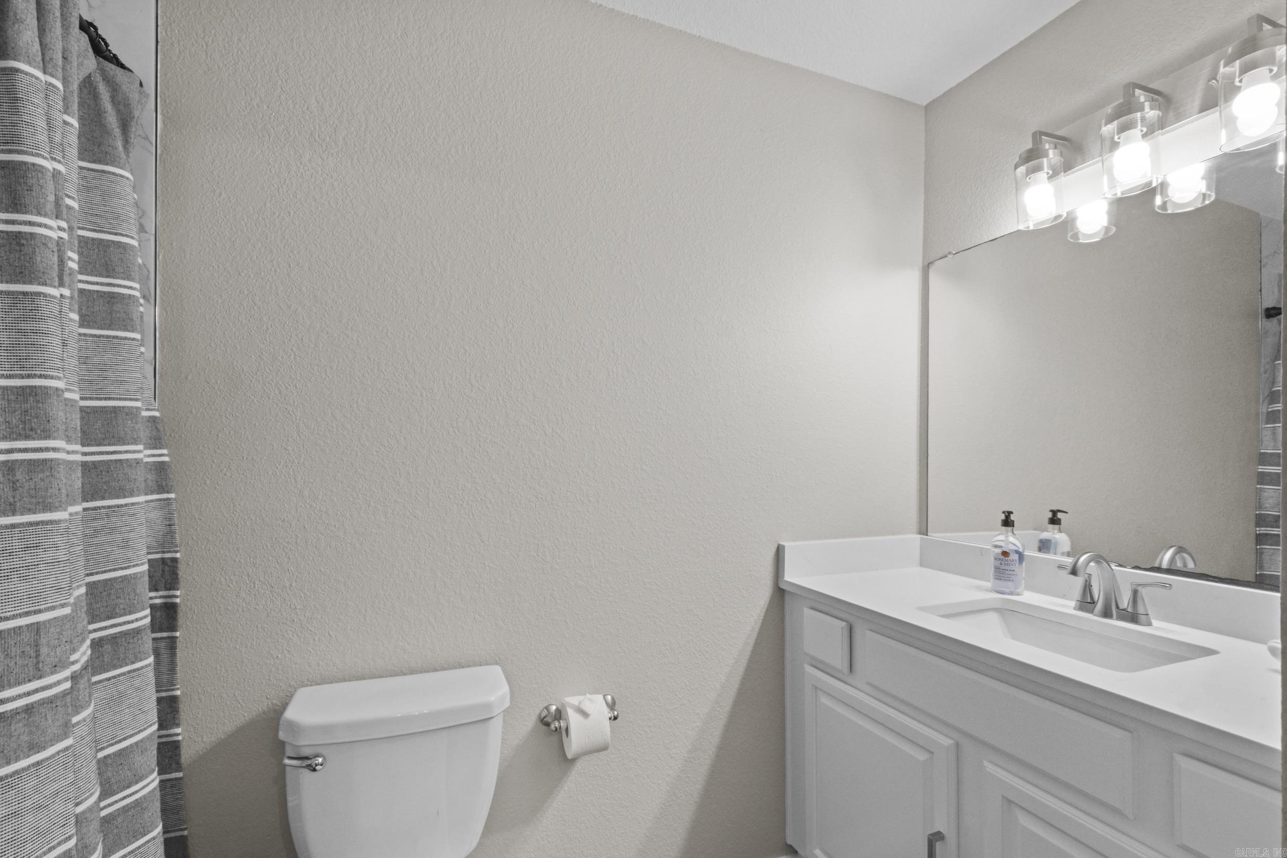 OAKLAND PARK - Residential