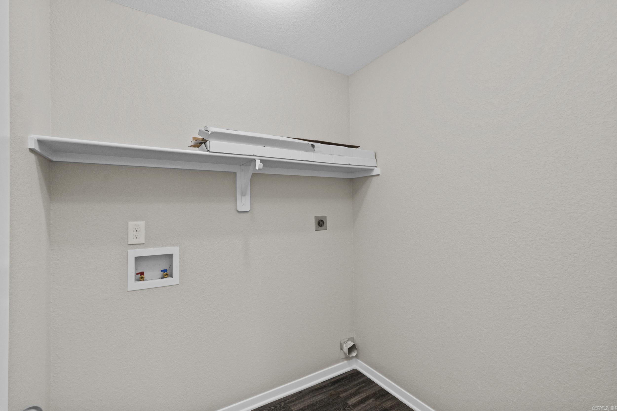 OAKLAND PARK - Residential
