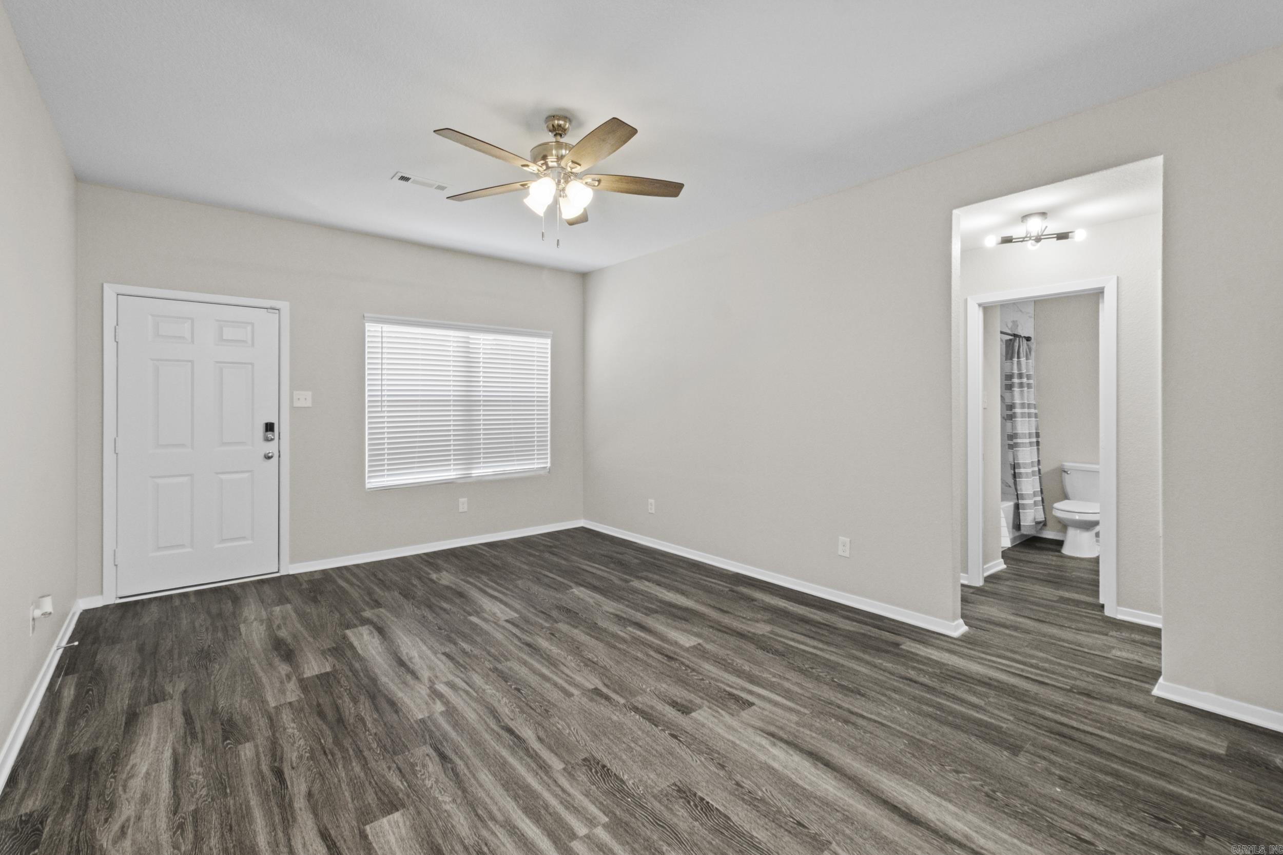 OAKLAND PARK - Residential