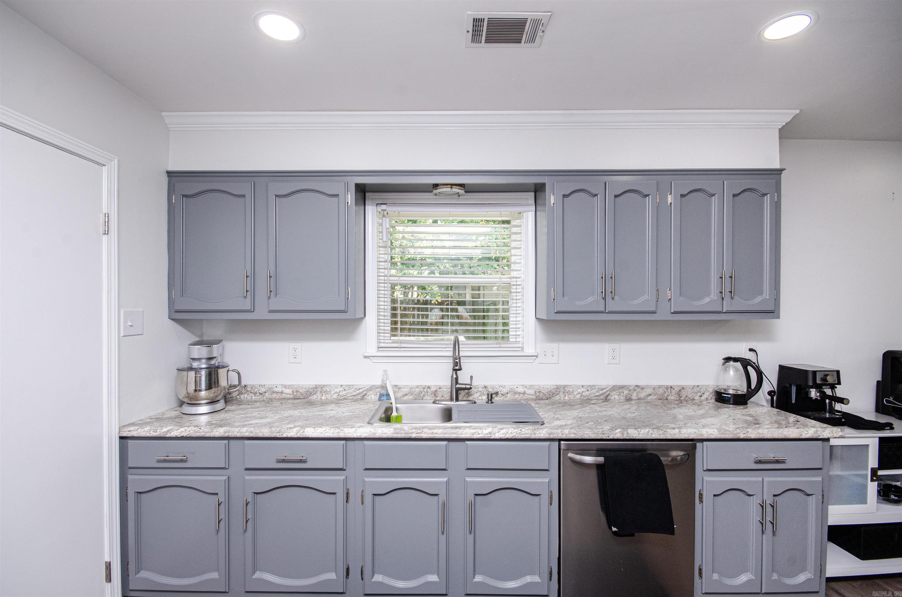 BAINBRIDGE - Residential