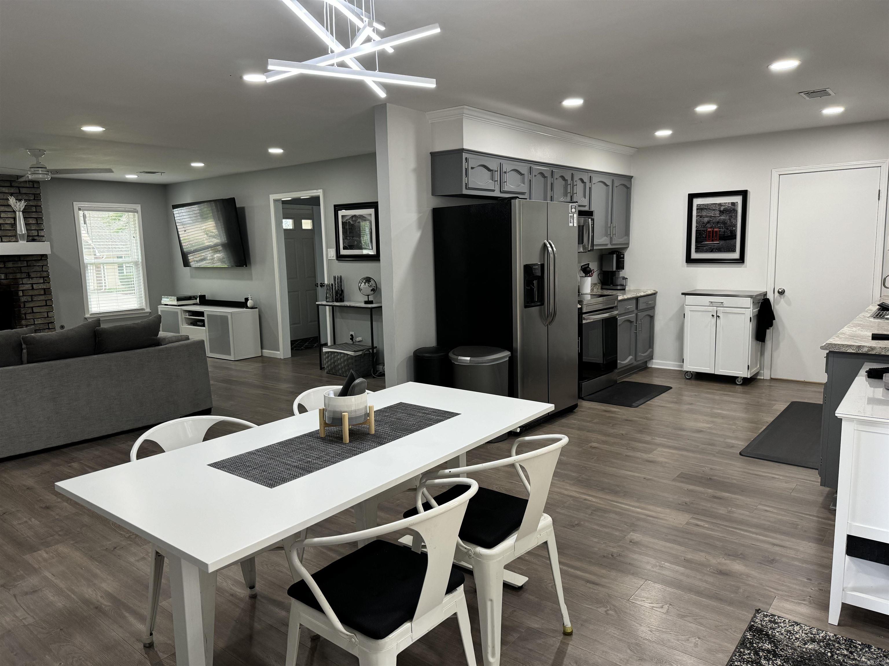 BAINBRIDGE - Residential