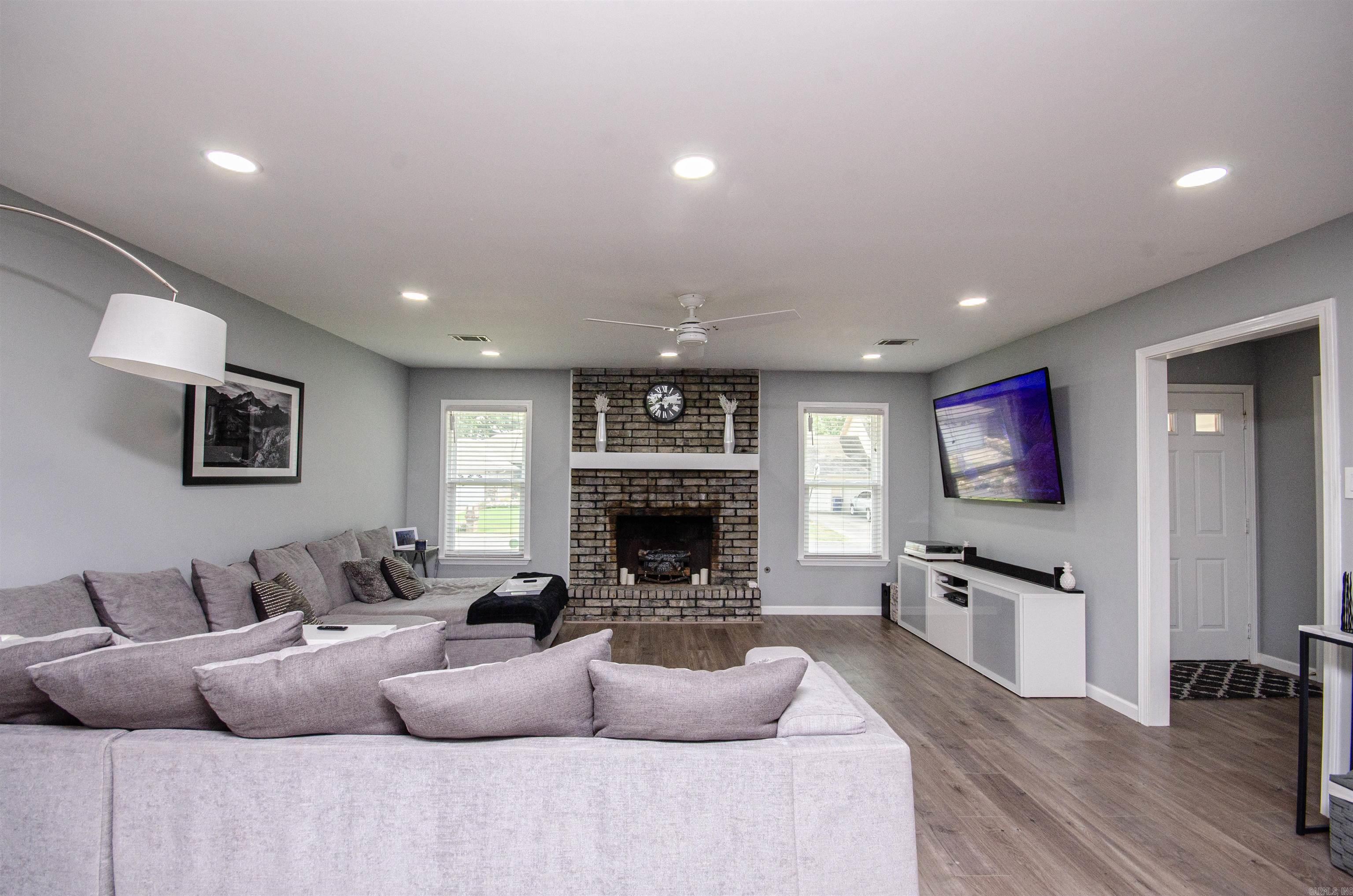 BAINBRIDGE - Residential