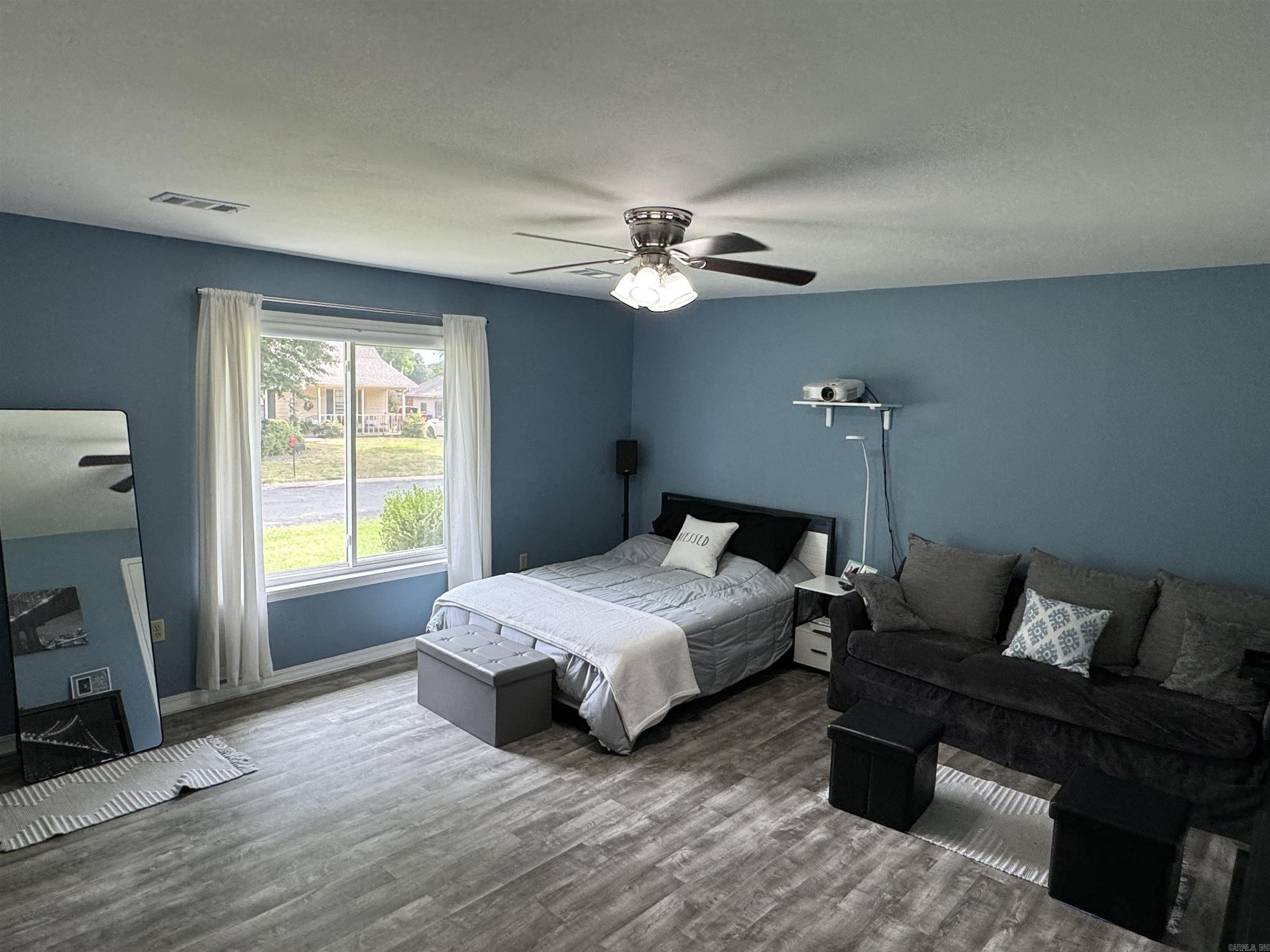 BAINBRIDGE - Residential