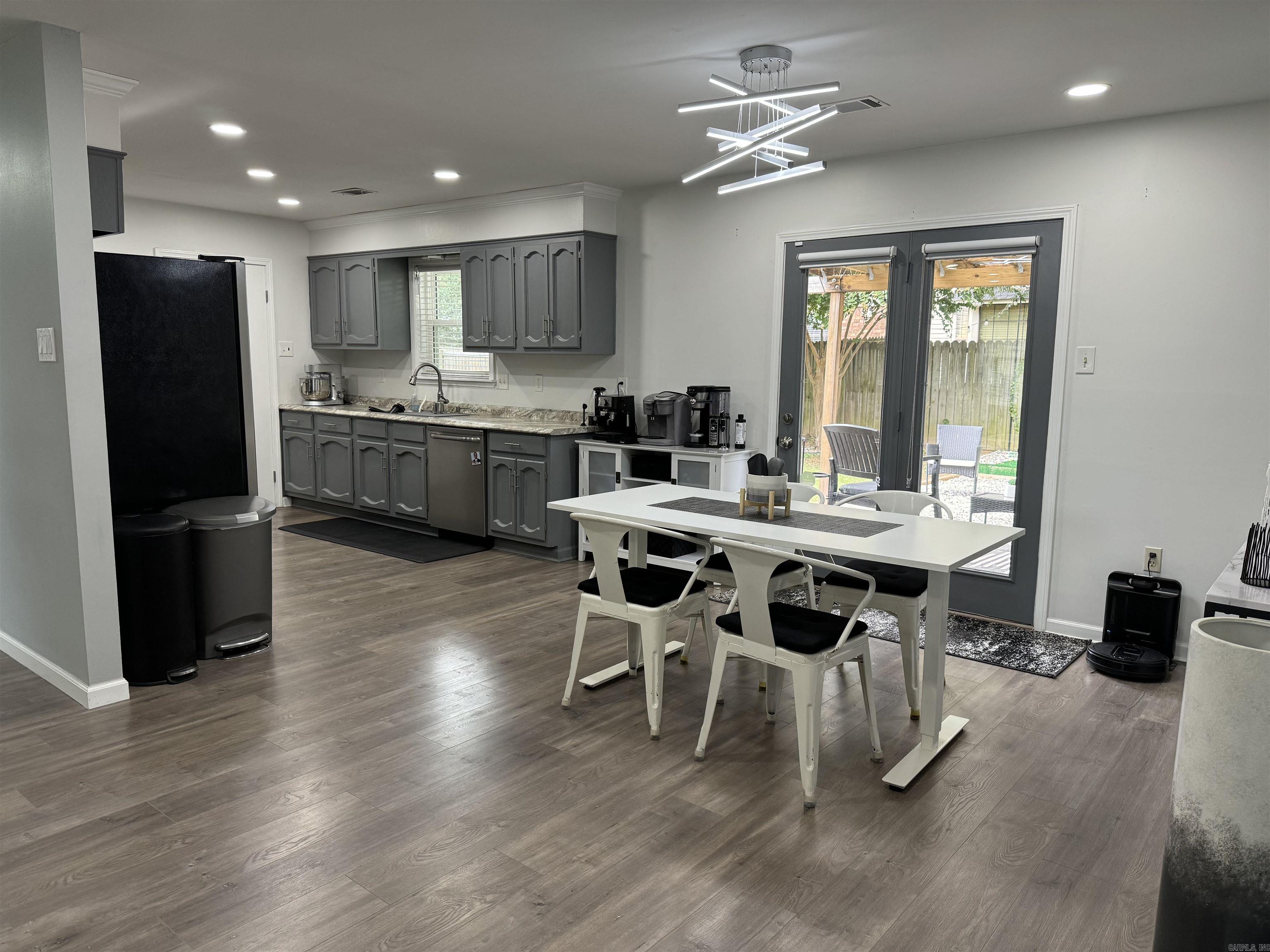 BAINBRIDGE - Residential